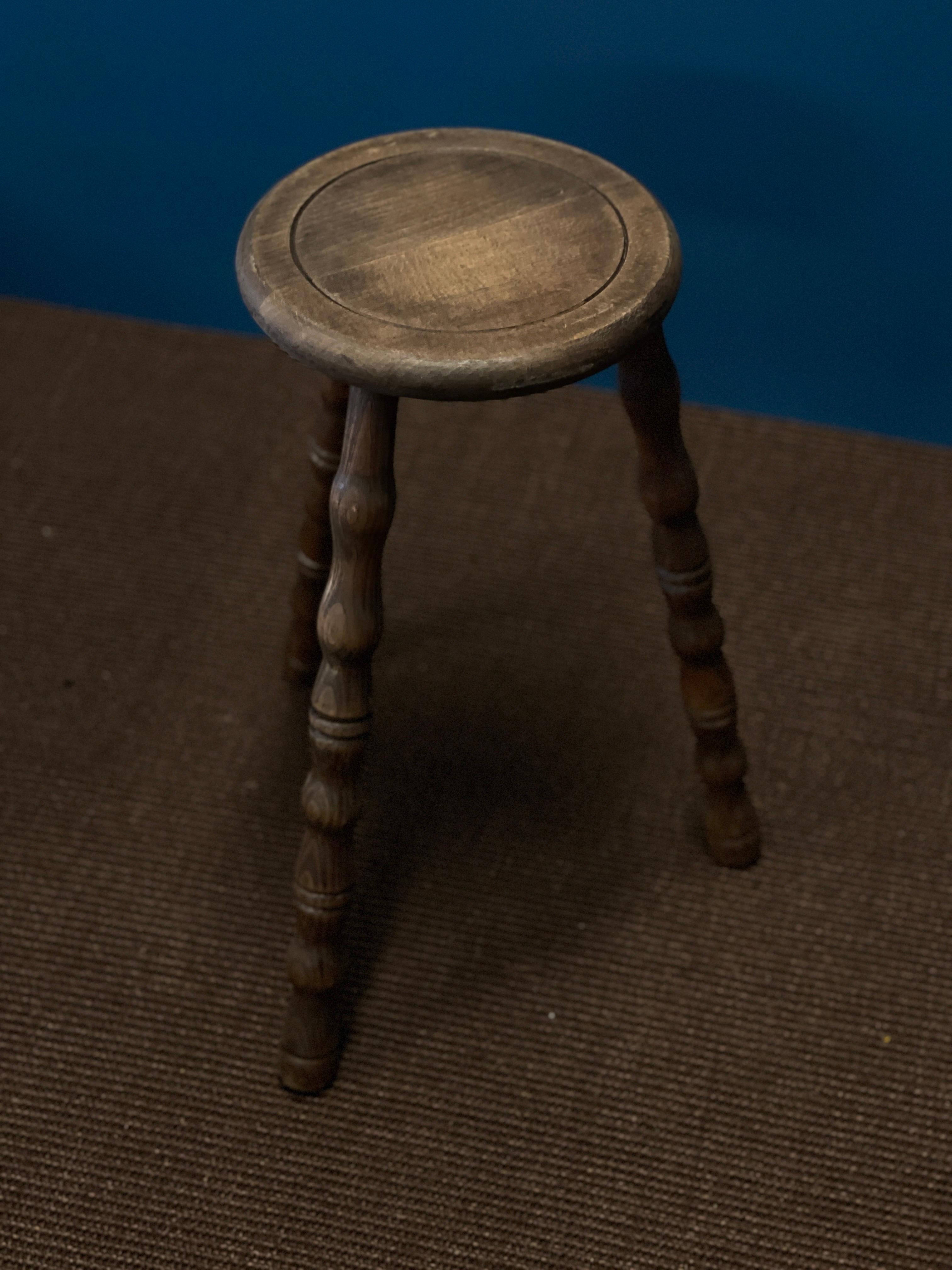 Mid-20th Century French bobbin stool - Brutalist