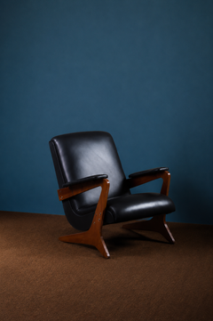 José Zanine Caldas Early “Zeca” 2-21 Armchair, Móveis Artísticos Z, c.1949