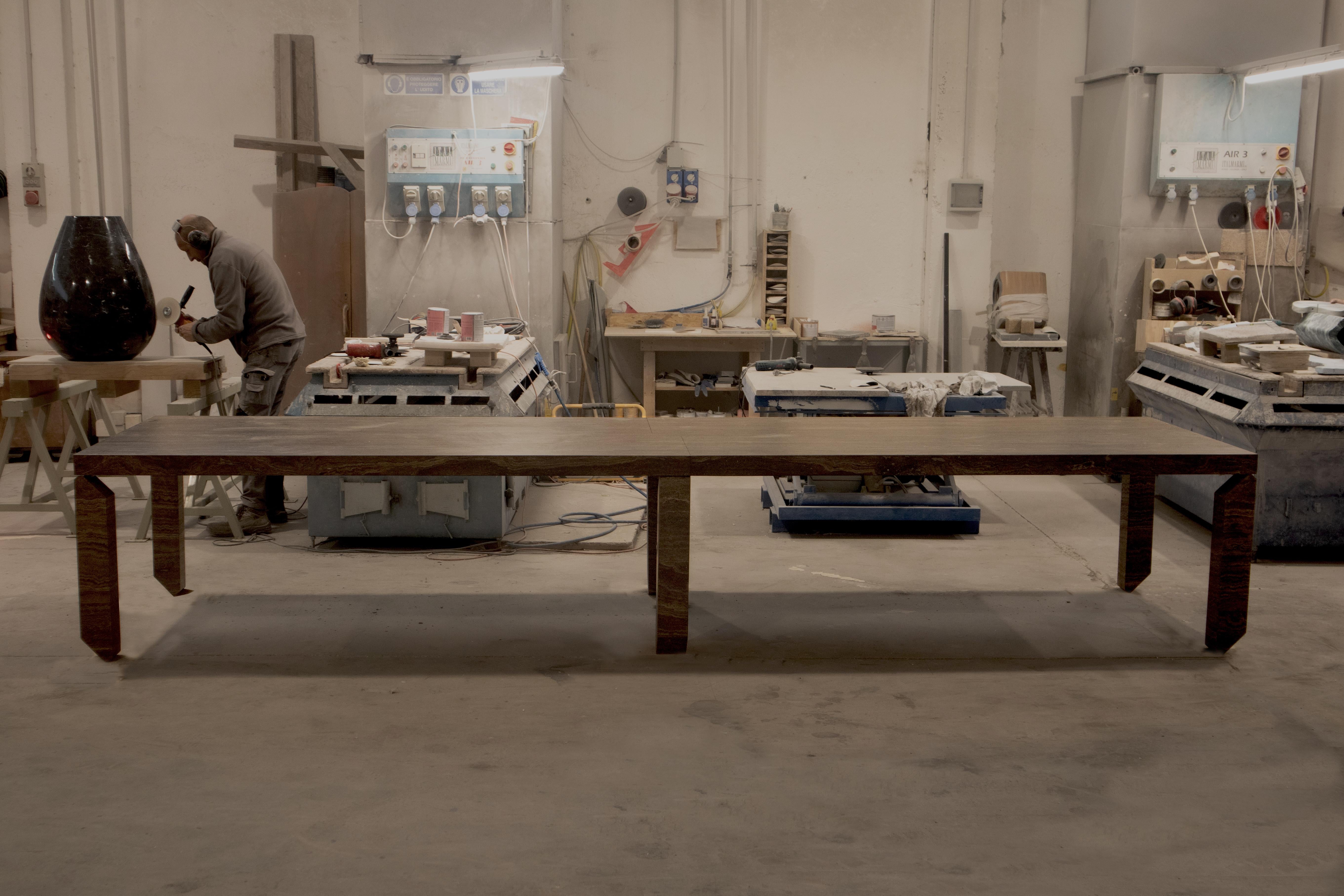 Tiptoe equilibrium marble dining table by dAM Atelier For Sale 2
