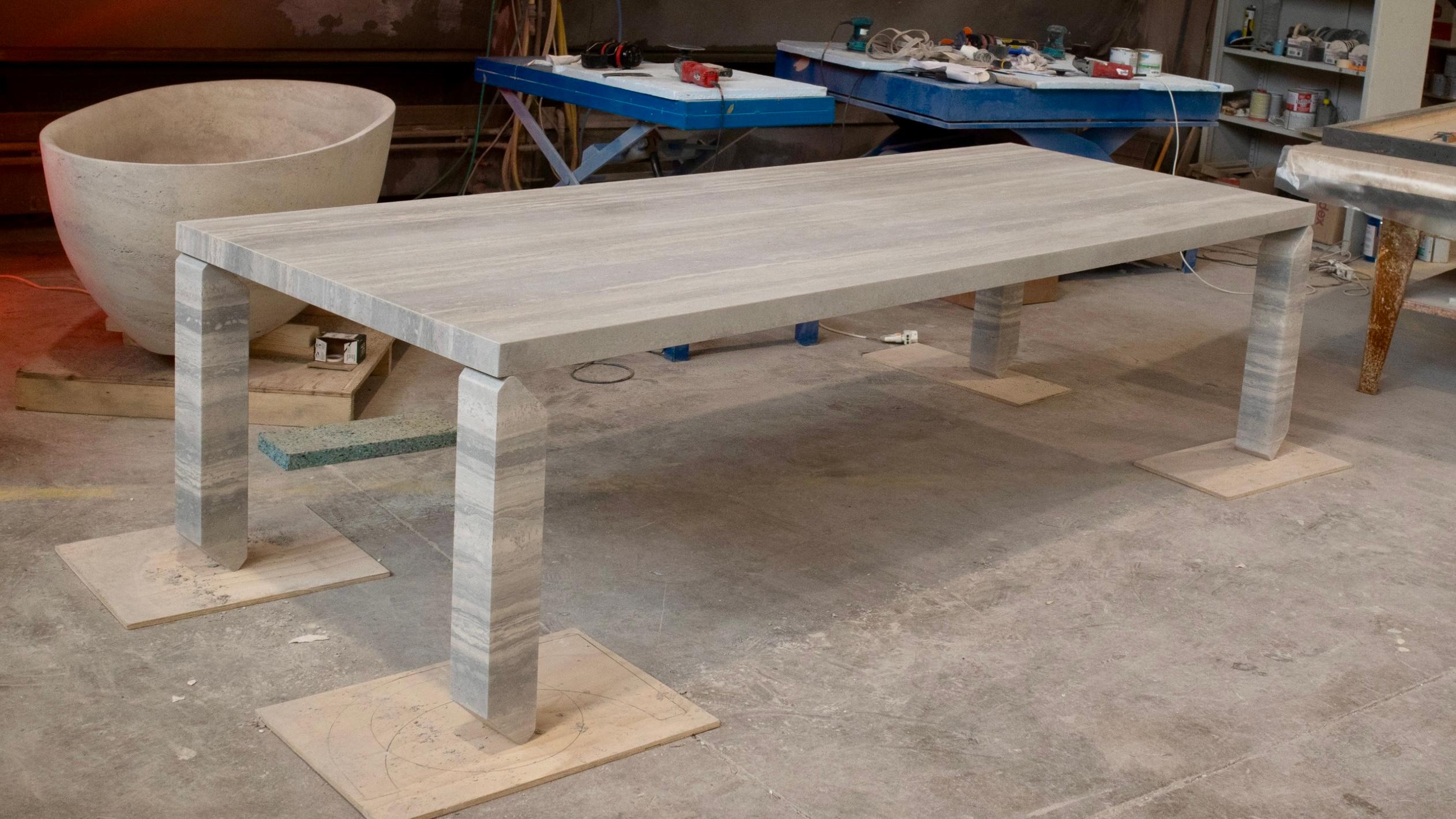 Tiptoe equilibrium marble dining table by dAM Atelier For Sale 3