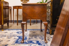 A fine 18th century Queen Anne walnut lowboy. Finely executed.