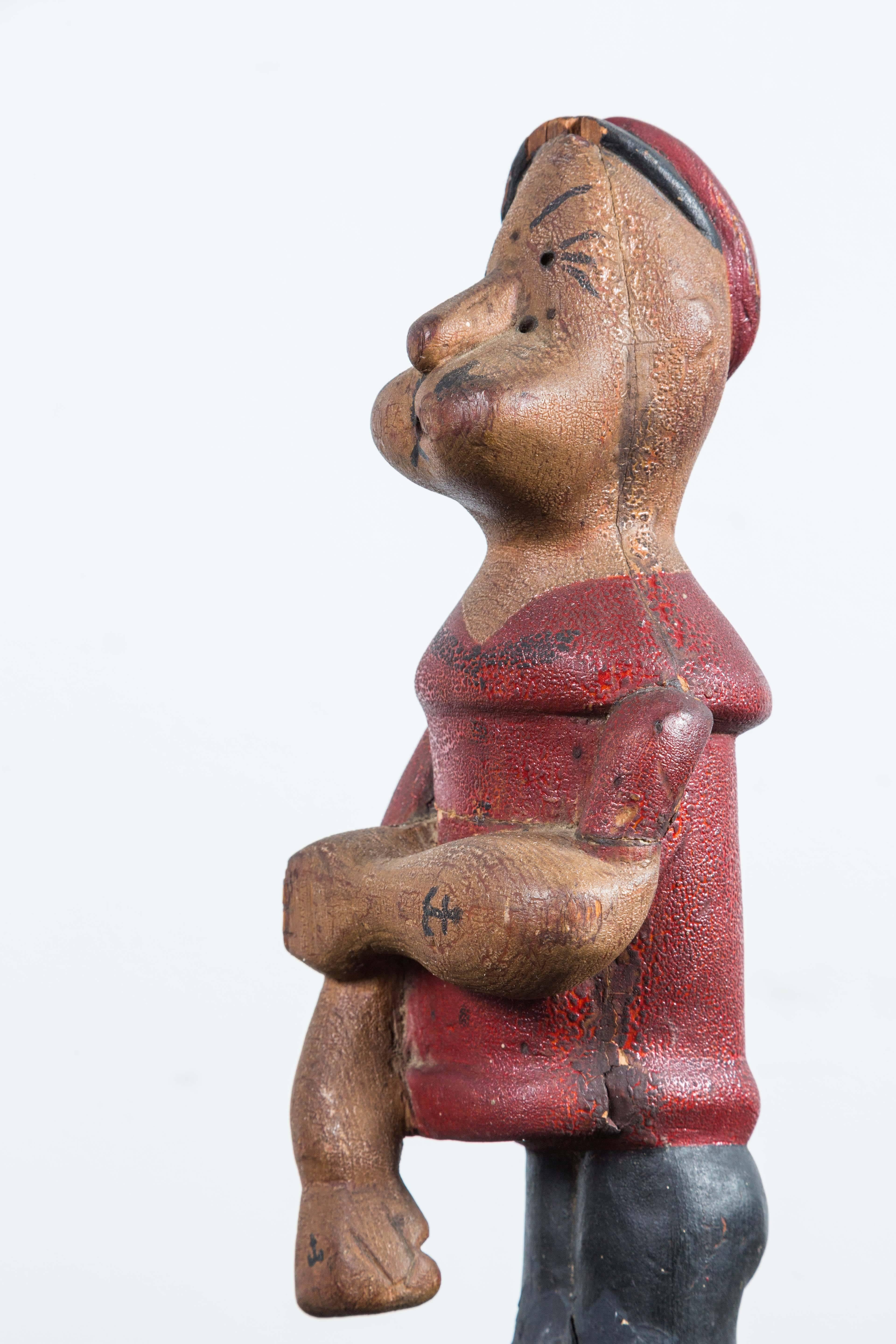 Figura vintage de madera tallada a mano de Popeye con superficie pintada original Estadounidense en venta