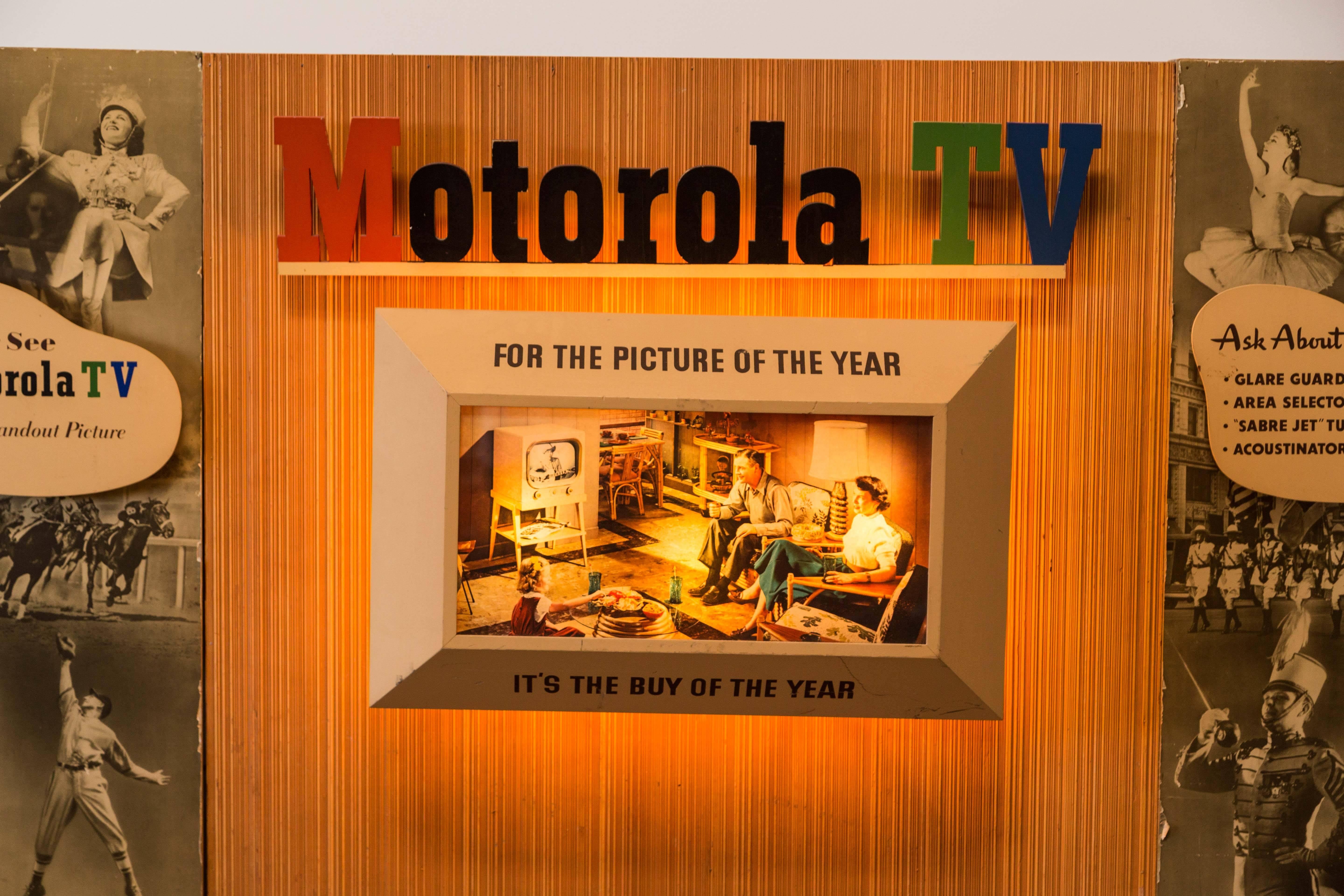 Mid-Century Motorola Television Lighted Trade or Store Display 4