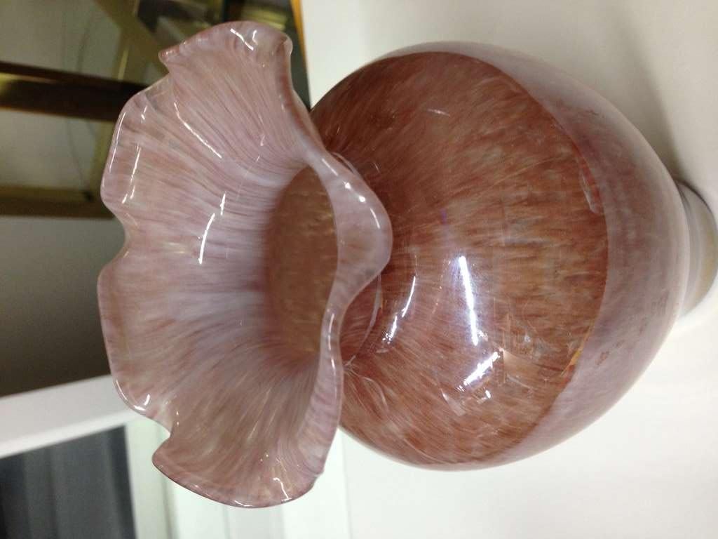 Mid-Century Modern Art Glass Vase in the Manner of A.V.E.M For Sale