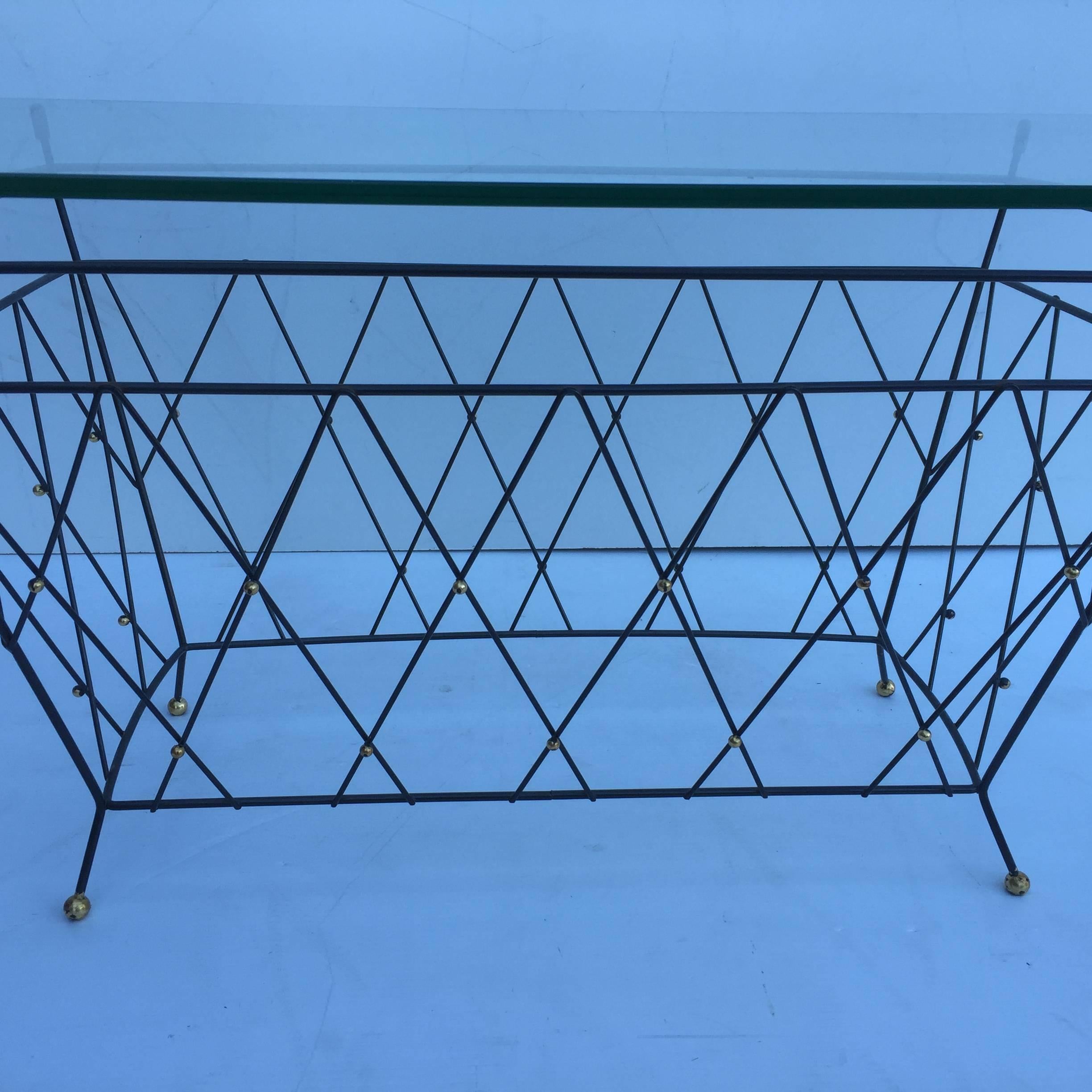 Tall Cocktail Table In Excellent Condition For Sale In Bronx, NY