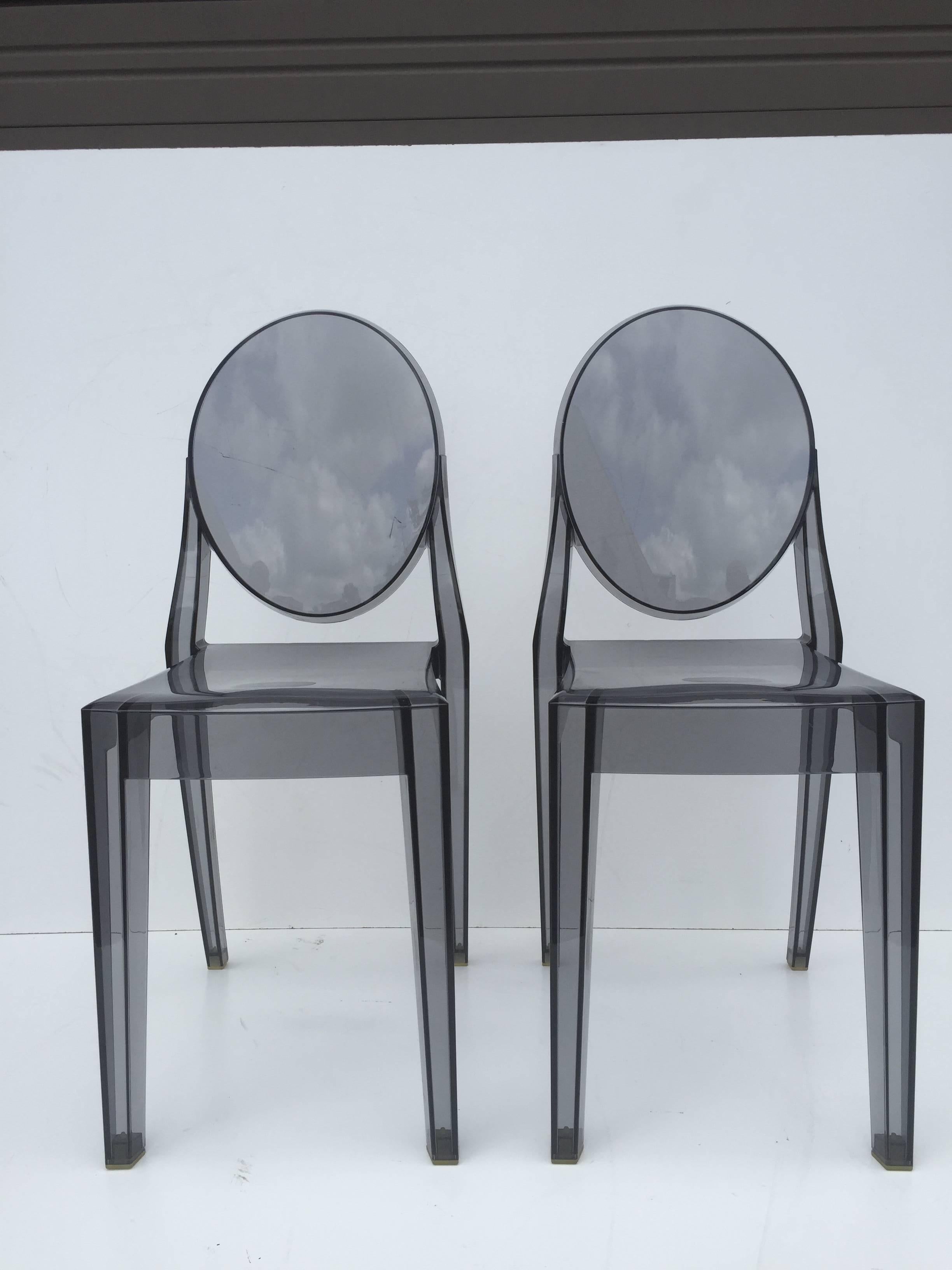 Contemporary Five Signed Lucite Ghost Chairs For Sale
