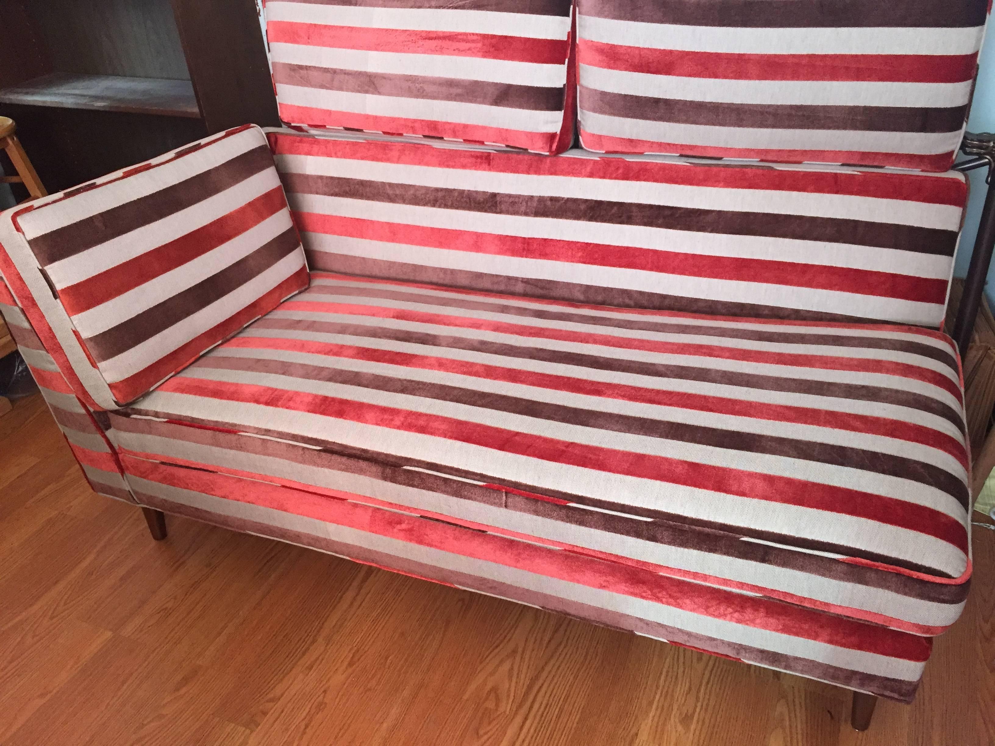 Pair of Jet Age Modern Sofas Chaise Lounge or Daybed In Excellent Condition In Bronx, NY