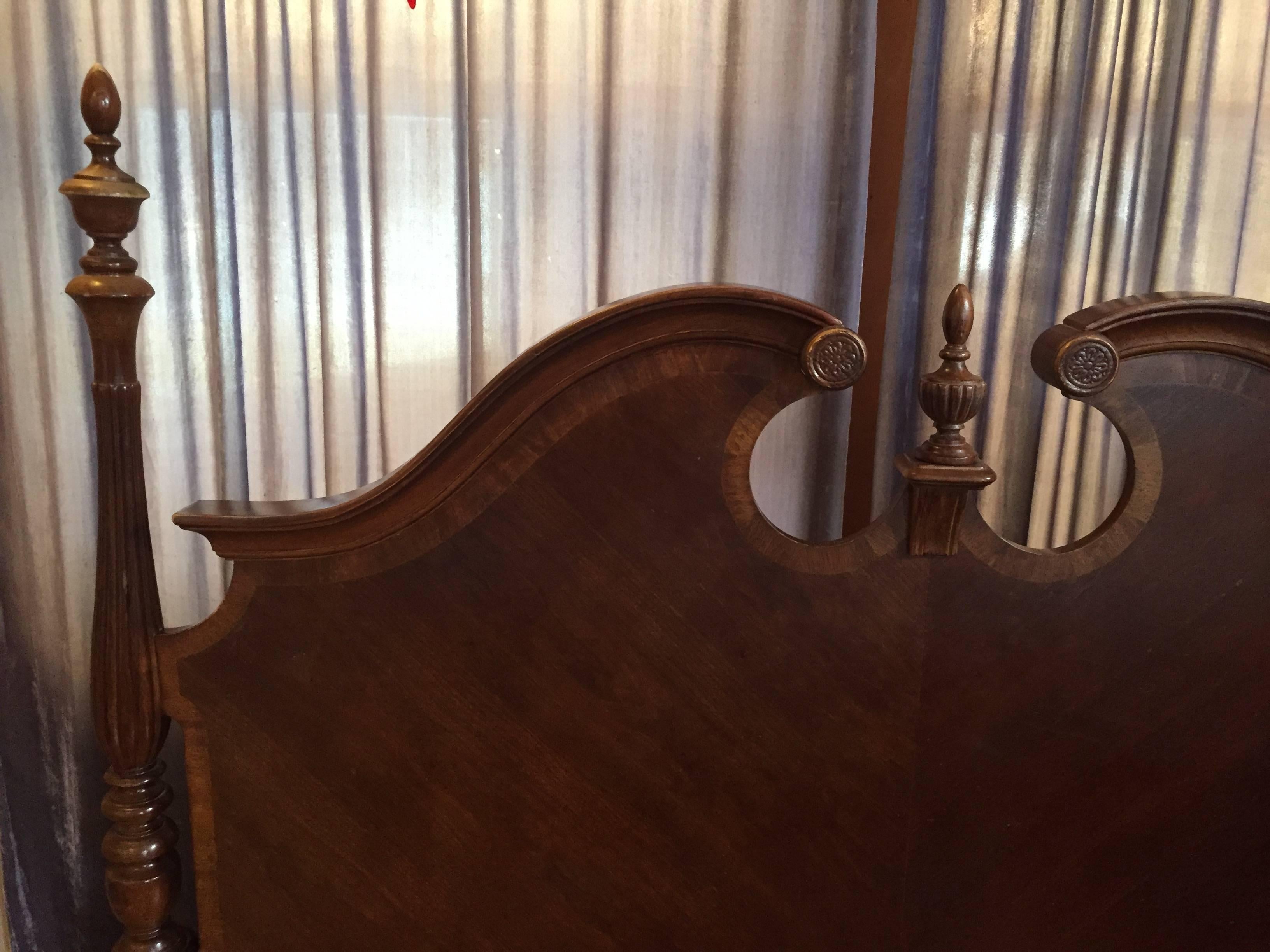 20th Century Queen Headboard with Three Finials For Sale