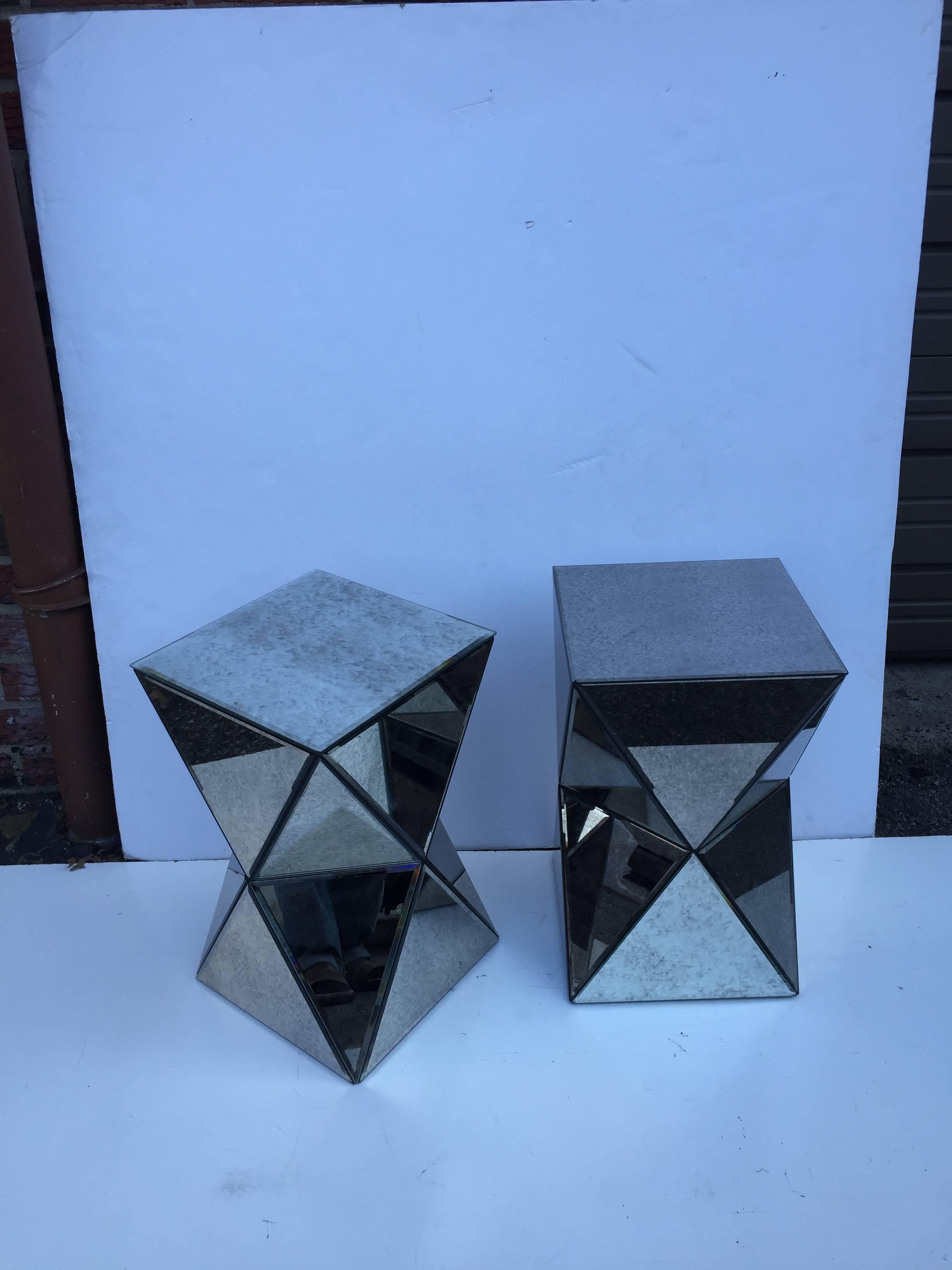 Petit Pair of Polyhedron Mirror End Tables In Good Condition For Sale In Bronx, NY