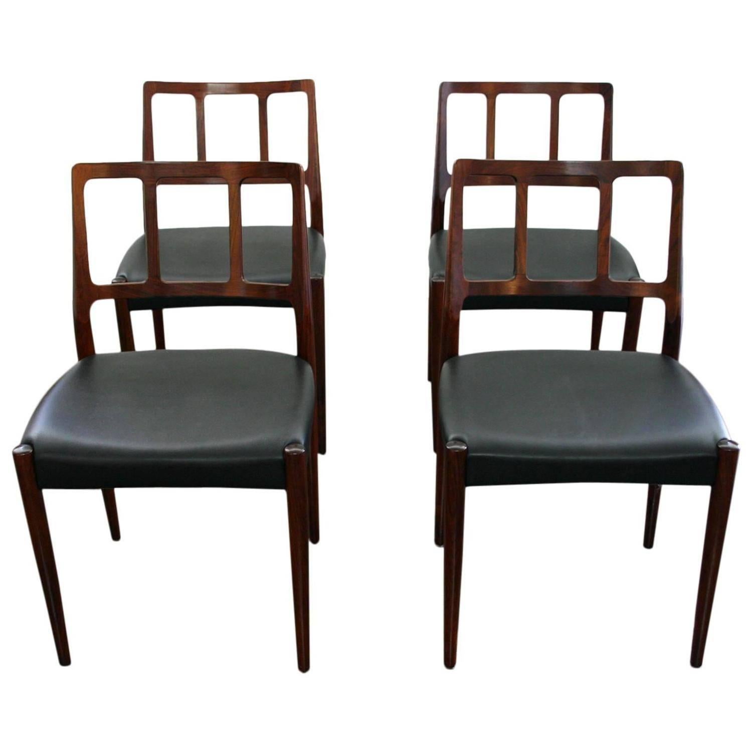 Set of Four Danish 1960s Rosewood Designed by Johannes Andersen For Sale