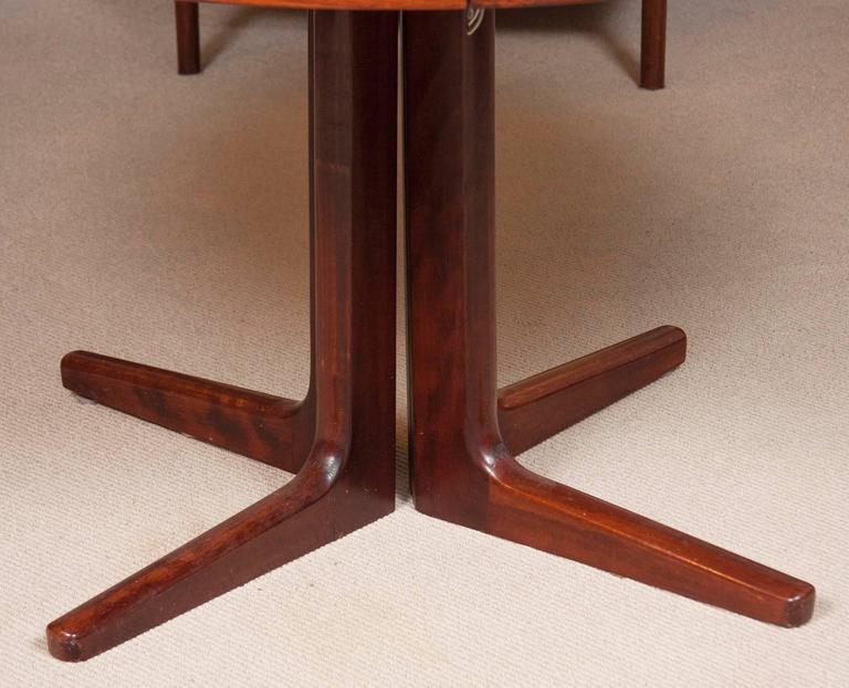 Mid-Century Modern Dining Table at 1stDibs