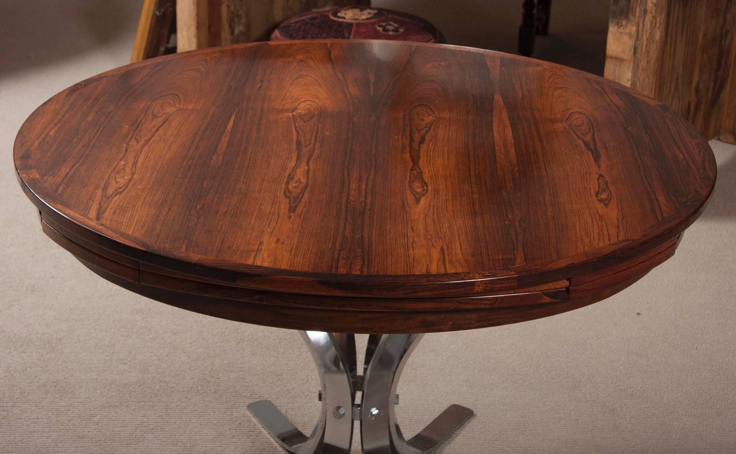 Mid-20th Century Mid-Century Modern Rosewood Dining Table For Sale