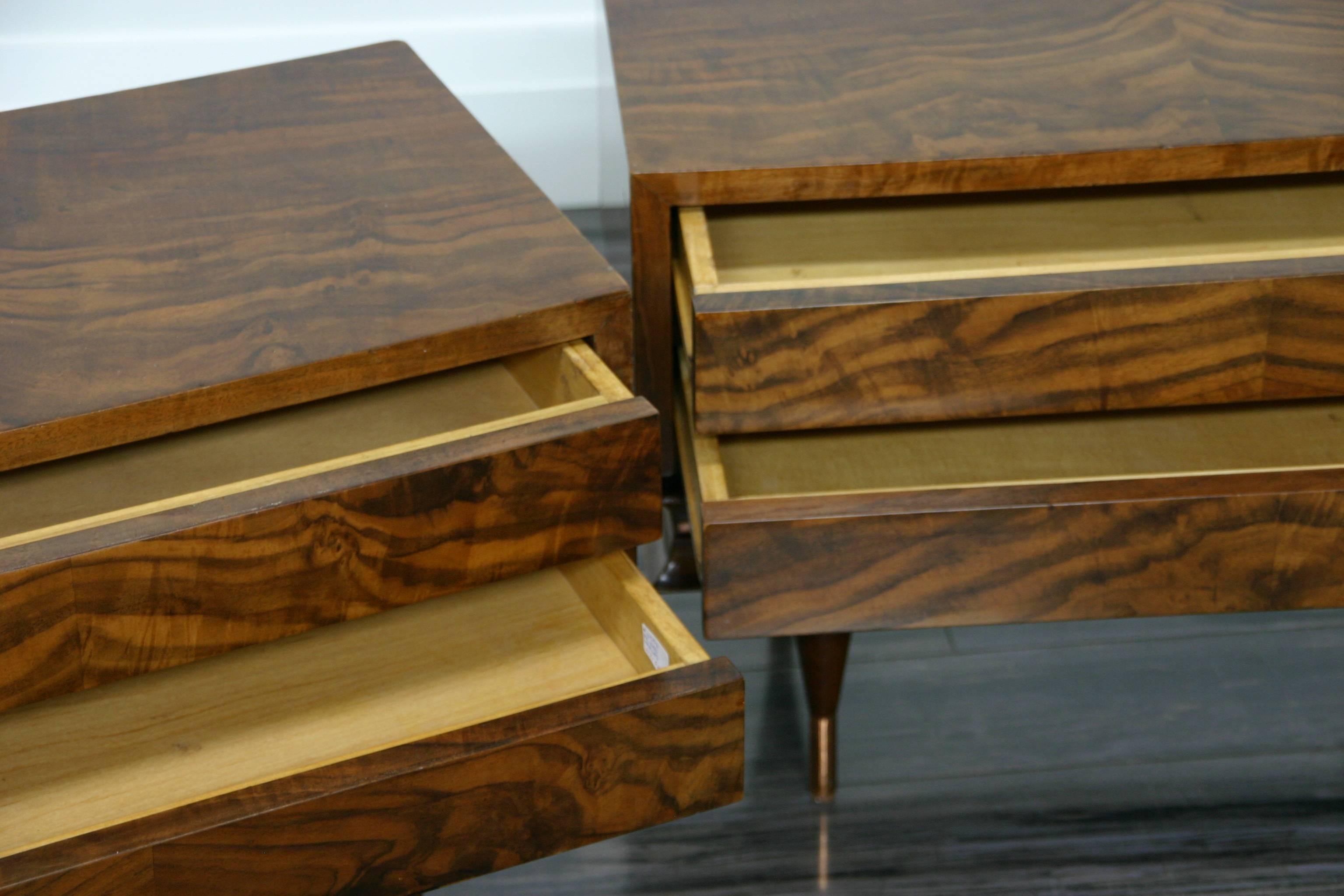 Hand-Crafted Pair of Gio Ponti Style Low Chest End Tables For Sale
