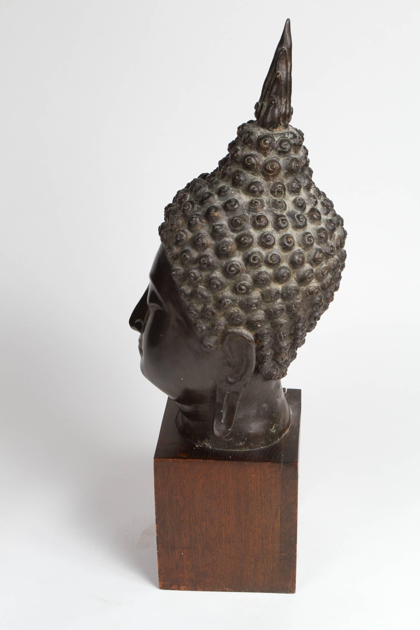 Thai Bronze Head of a Buddha For Sale 2