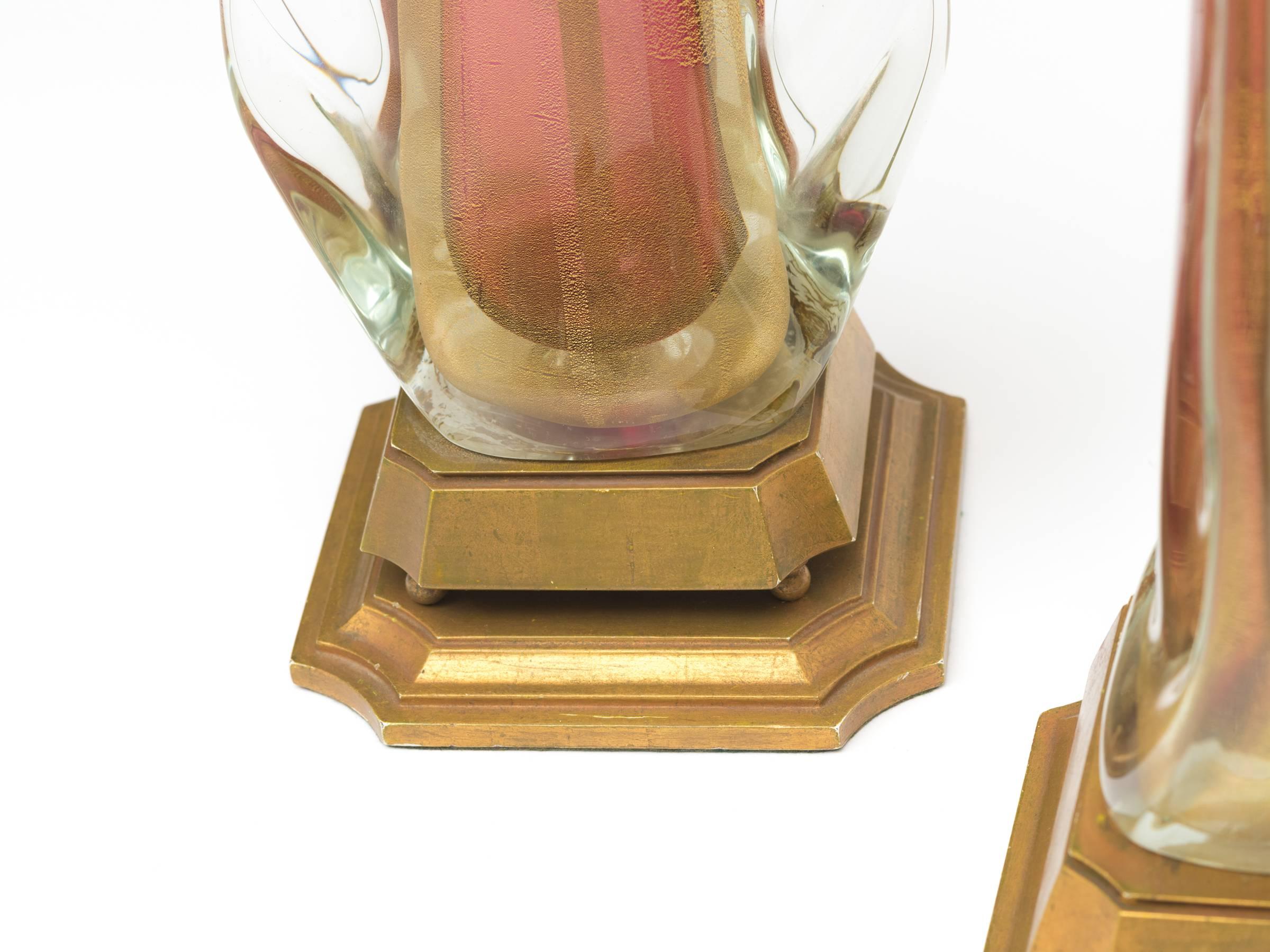 Grande paire de grandes lampes italiennes vintage en verre Sommerso de Murano en vente 3