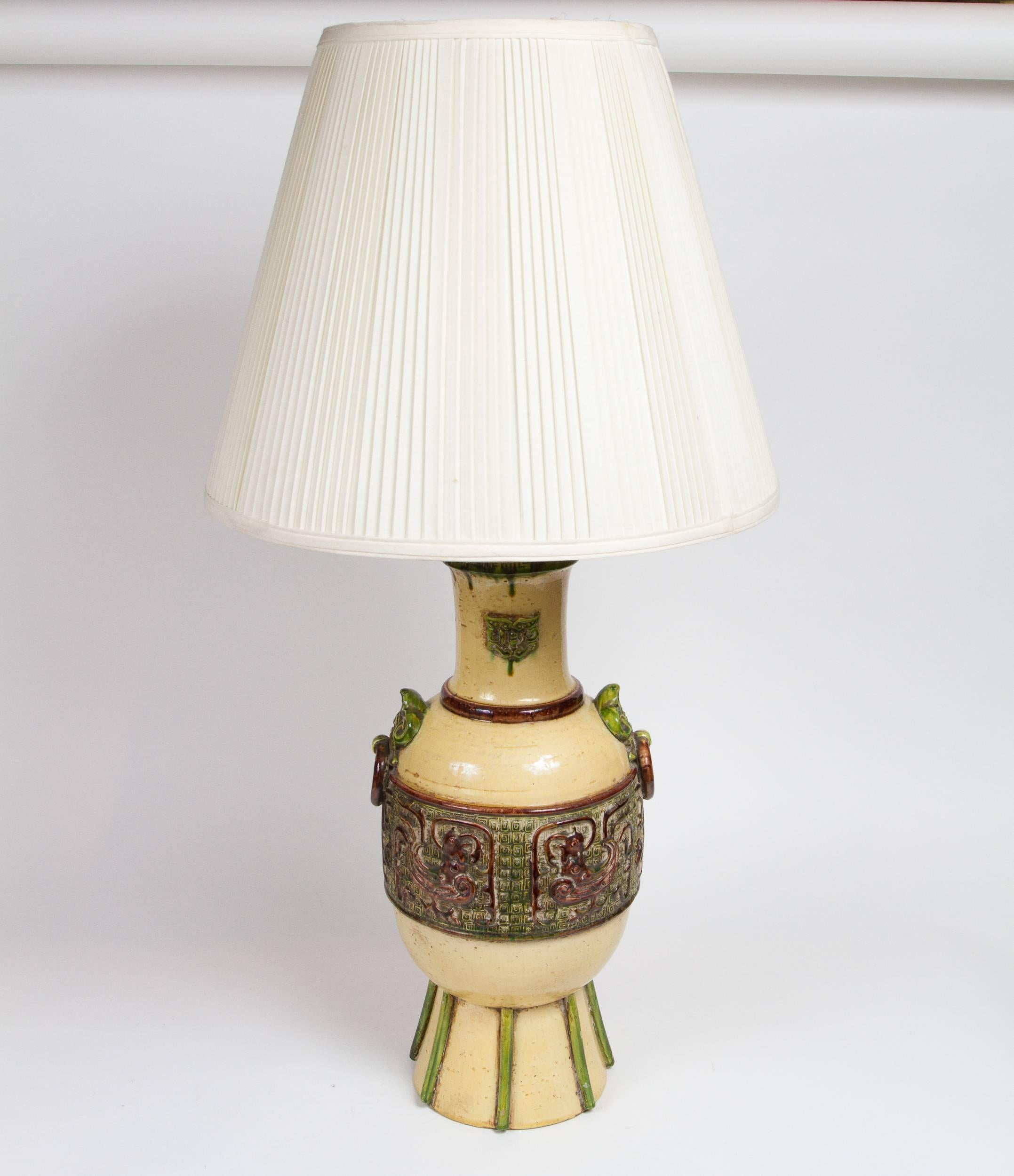 Stylish polychrome glazed ceramic Asian Modern Archaistic style table lamp by Ugo Zaccagnini.