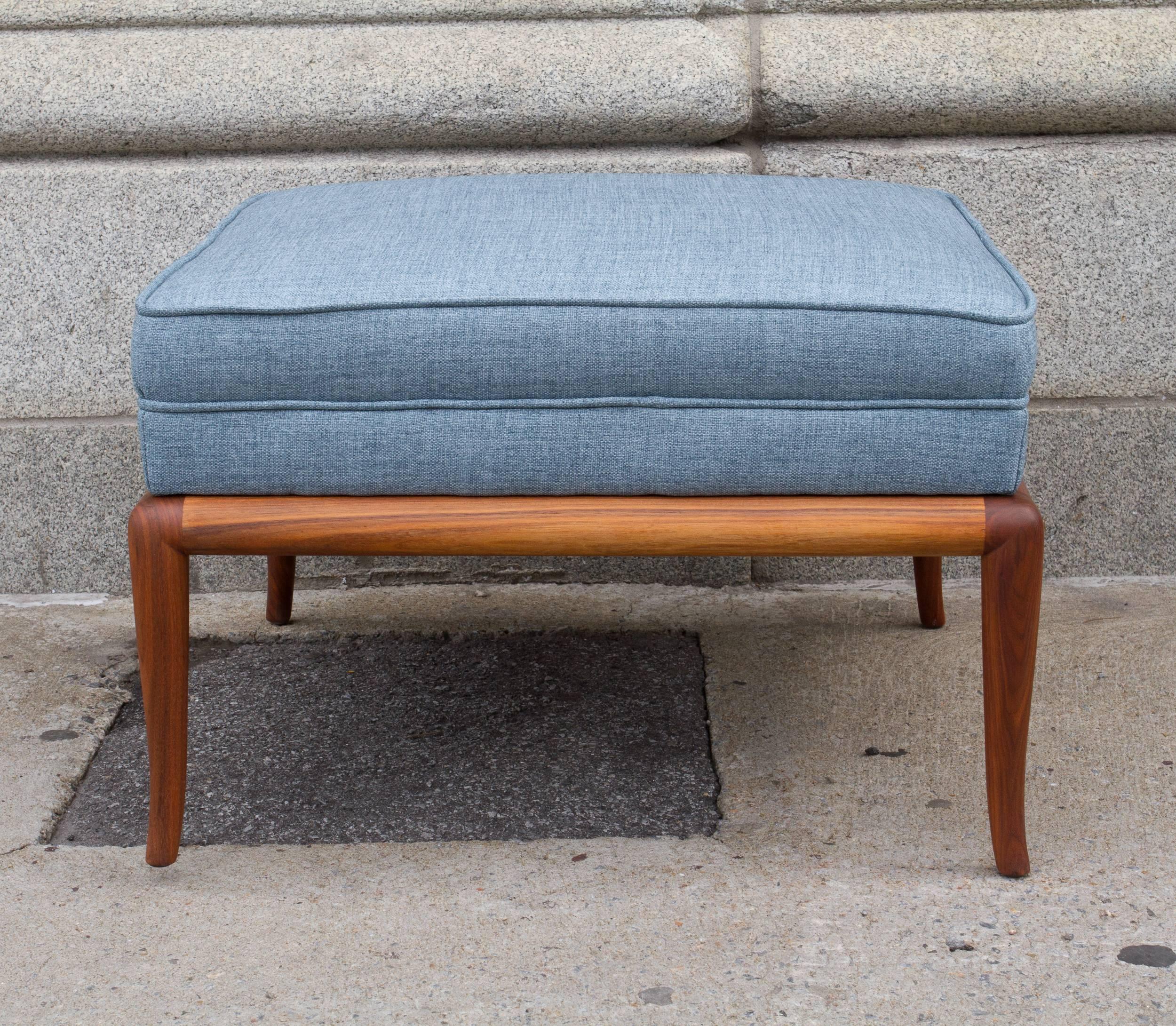 Classic Walnut Ottoman by Robsjohn-Gibbings for Widdicomb In Excellent Condition In Montreal, QC