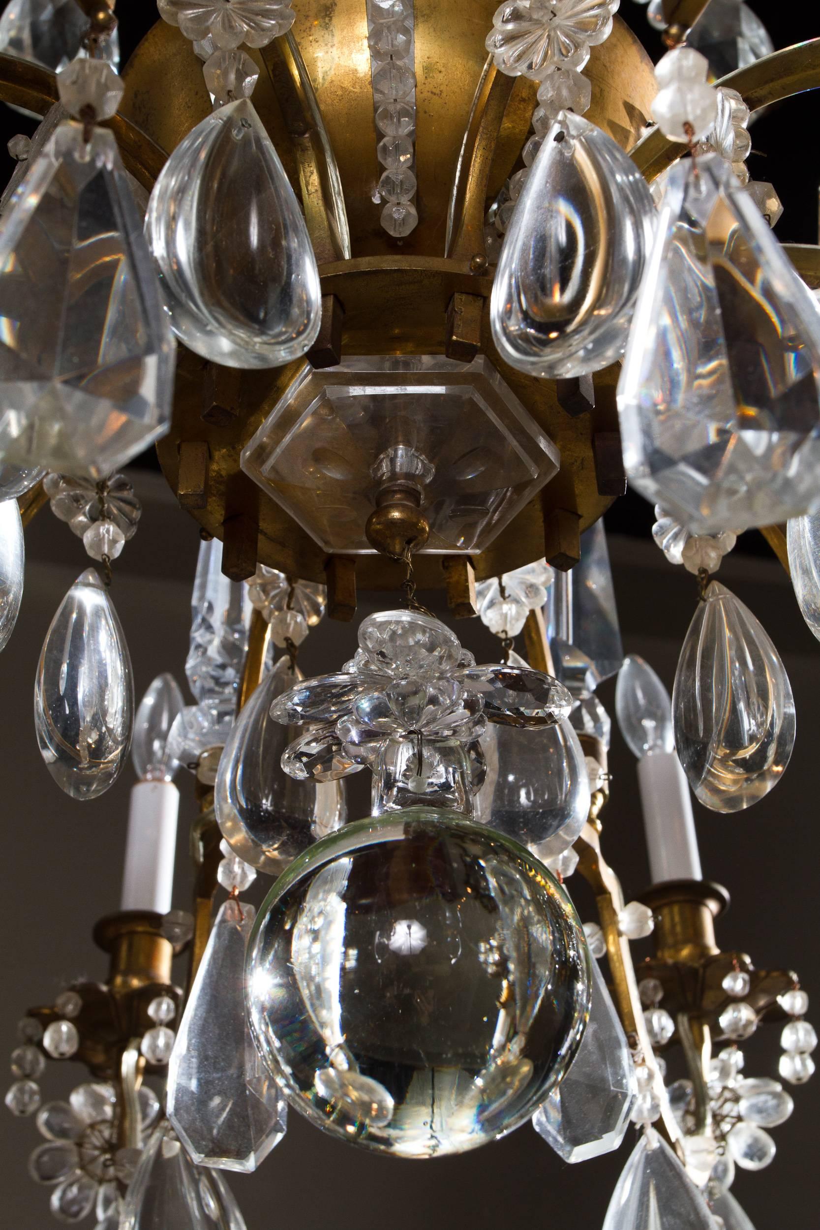 Important Pair of Crystal Chandeliers by Maison Baguès For Sale 1
