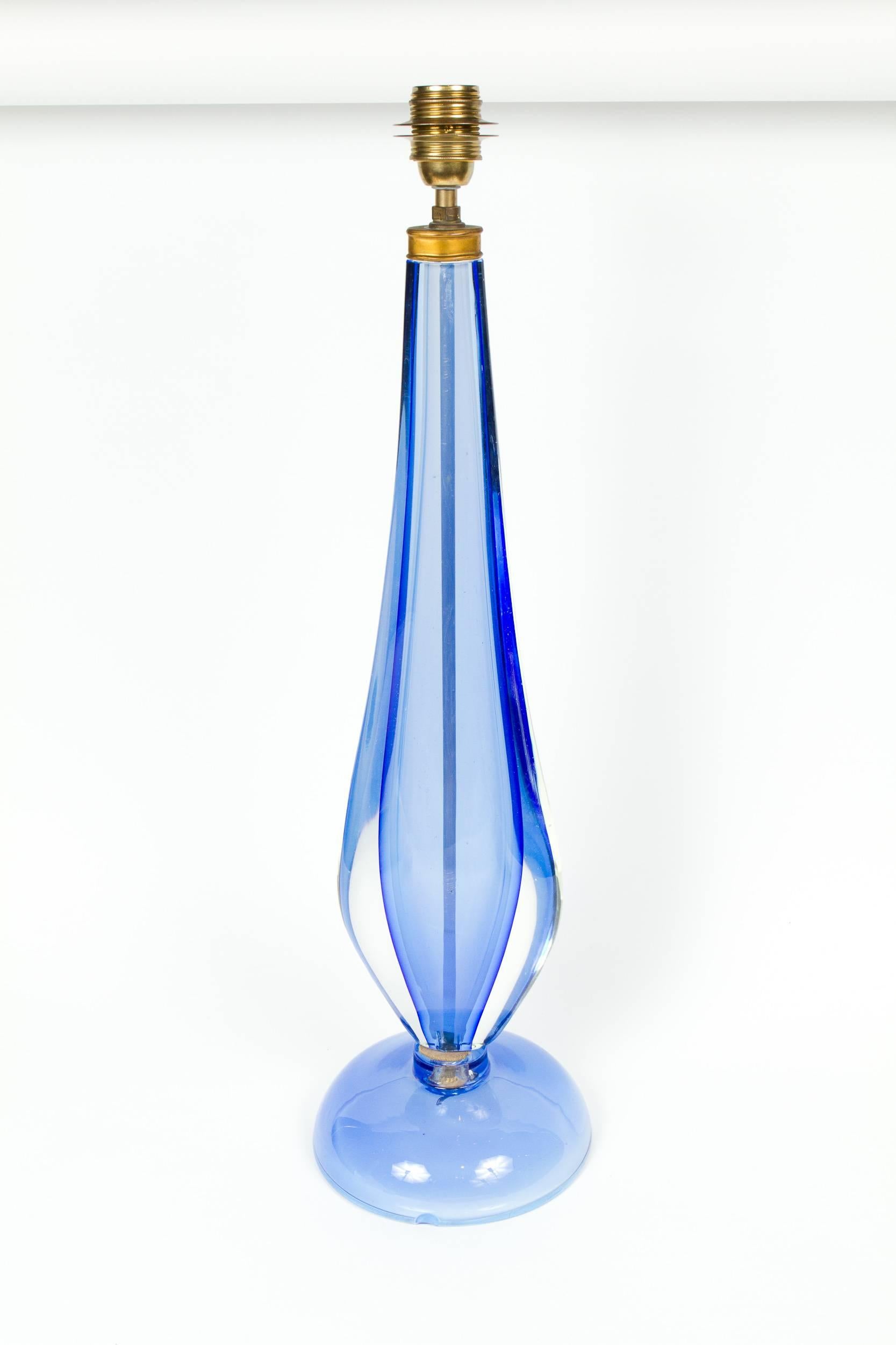 Mid-20th Century Elegant Italian Murano Blue Sommerso Glass Lamp