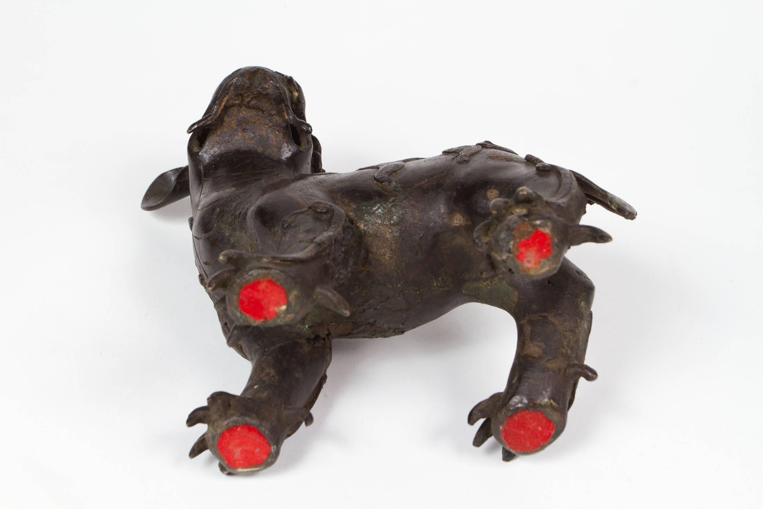 19th Century Bronze Chinese Foo Dog In Good Condition For Sale In Montreal, QC