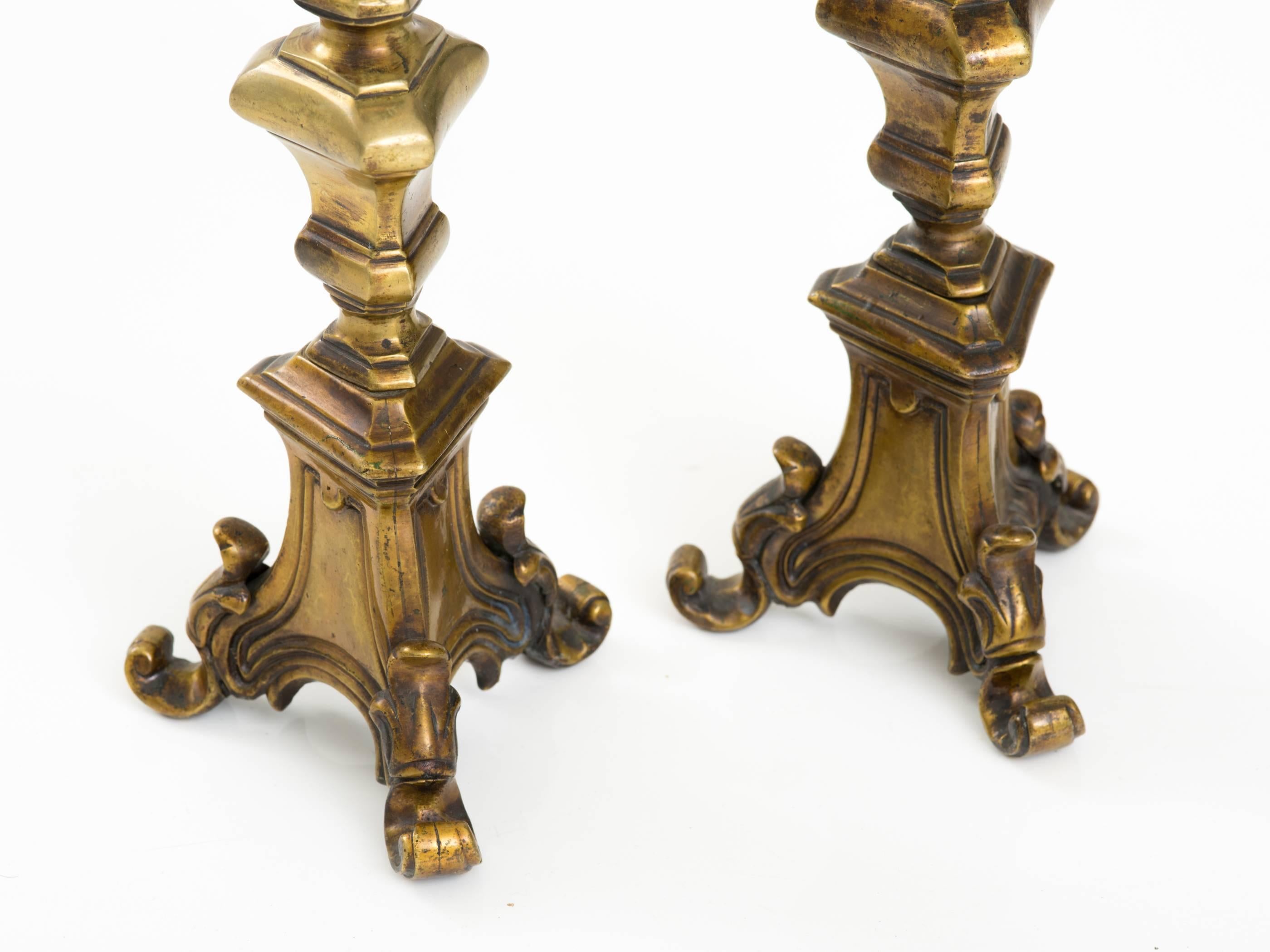 Late 18th Century Pair of 18th Century Spanish Bronze Candlesticks For Sale