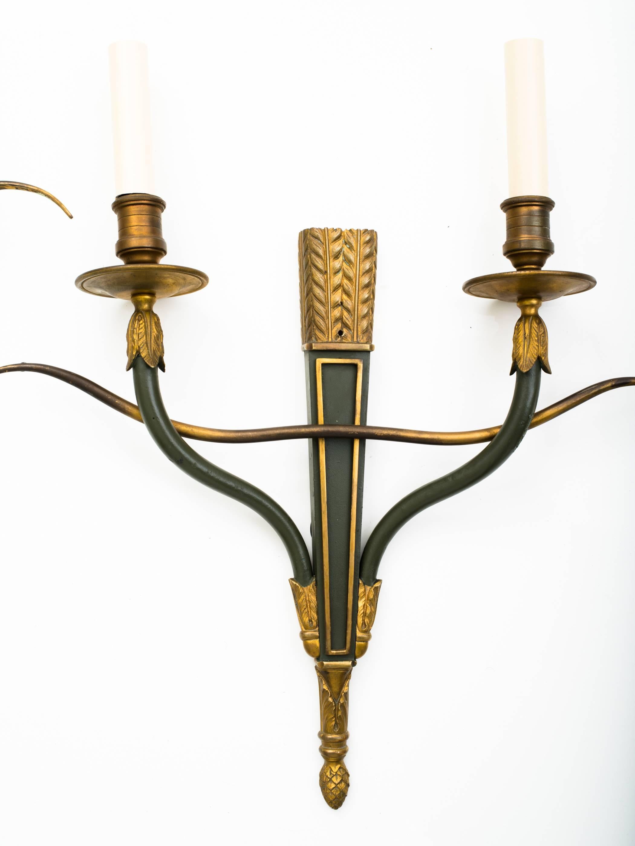 Elegant Pair of Directoire Style Bonze Sconces In Excellent Condition In Montreal, QC