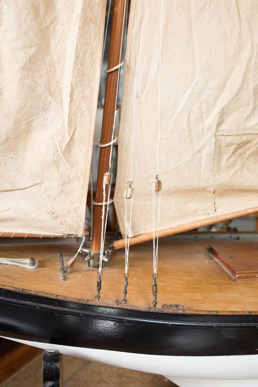 Canadian Vintage Schooner Model Sail Boat 