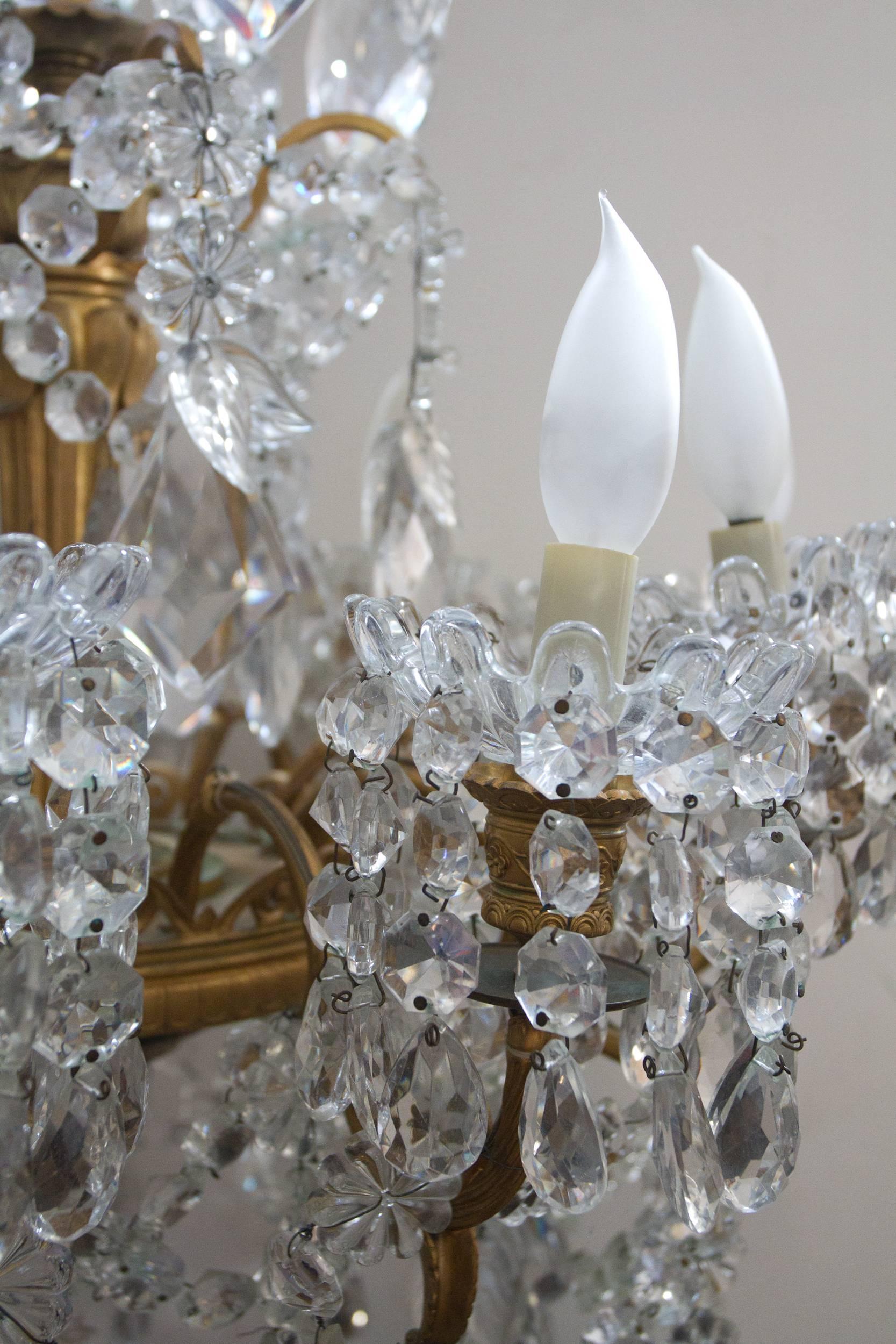 Neoclassical Style Crystal Chandelier by Baccarat and Barbedienne In Excellent Condition For Sale In Montreal, QC