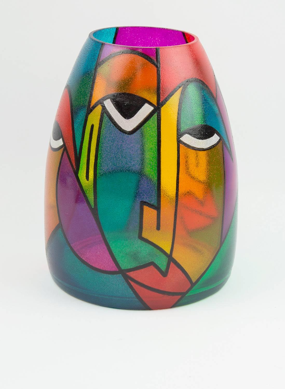 Rare and Individual art glass vase with very striking and eye catching multi-dimensional face abstract Picasso design shaped The design, Murano inspired are created by this amazing artist, the glass has an outer textured finish to the glass; signed