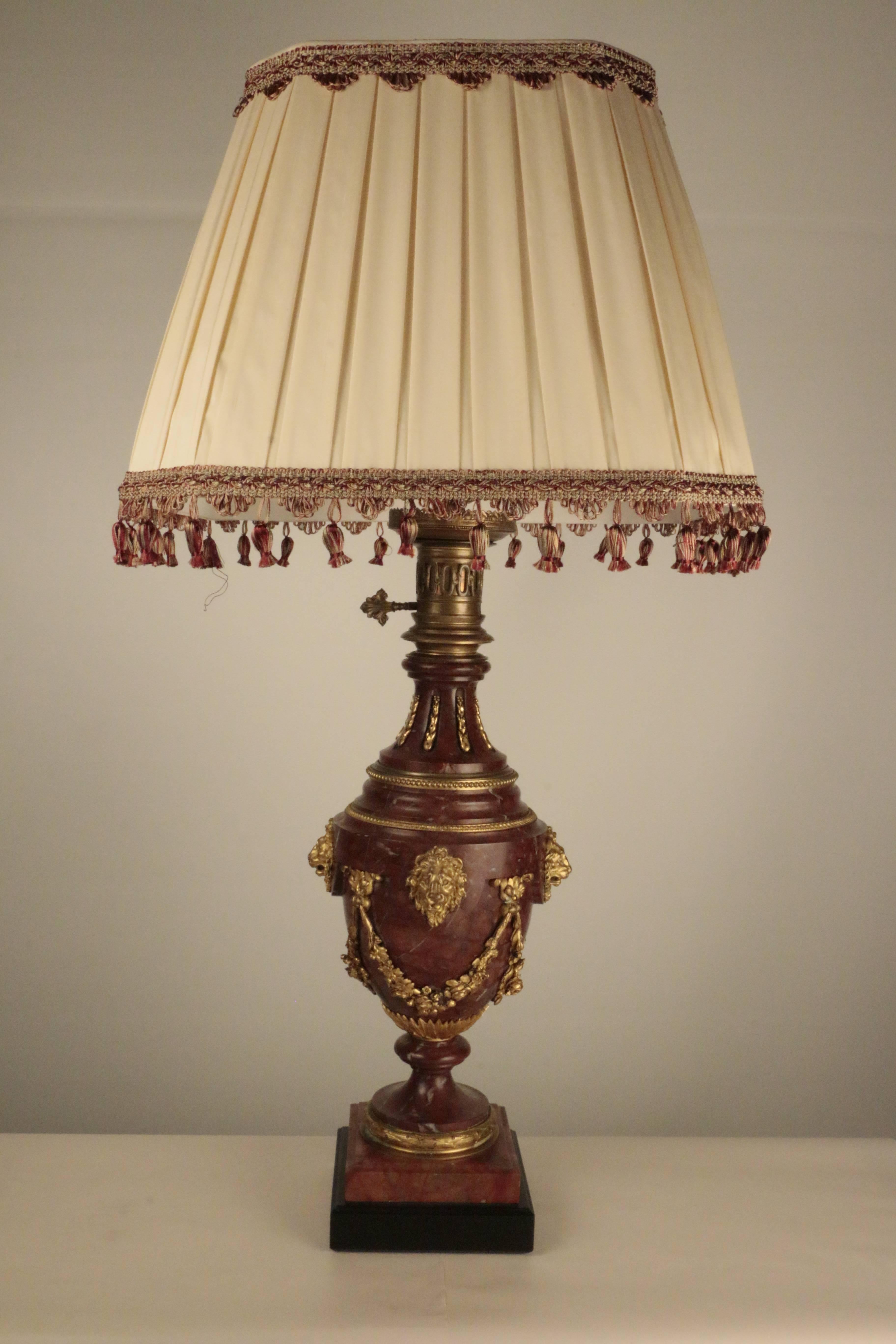 Empire Pair of Rouge Marble and Gilt Bronze Lamps For Sale