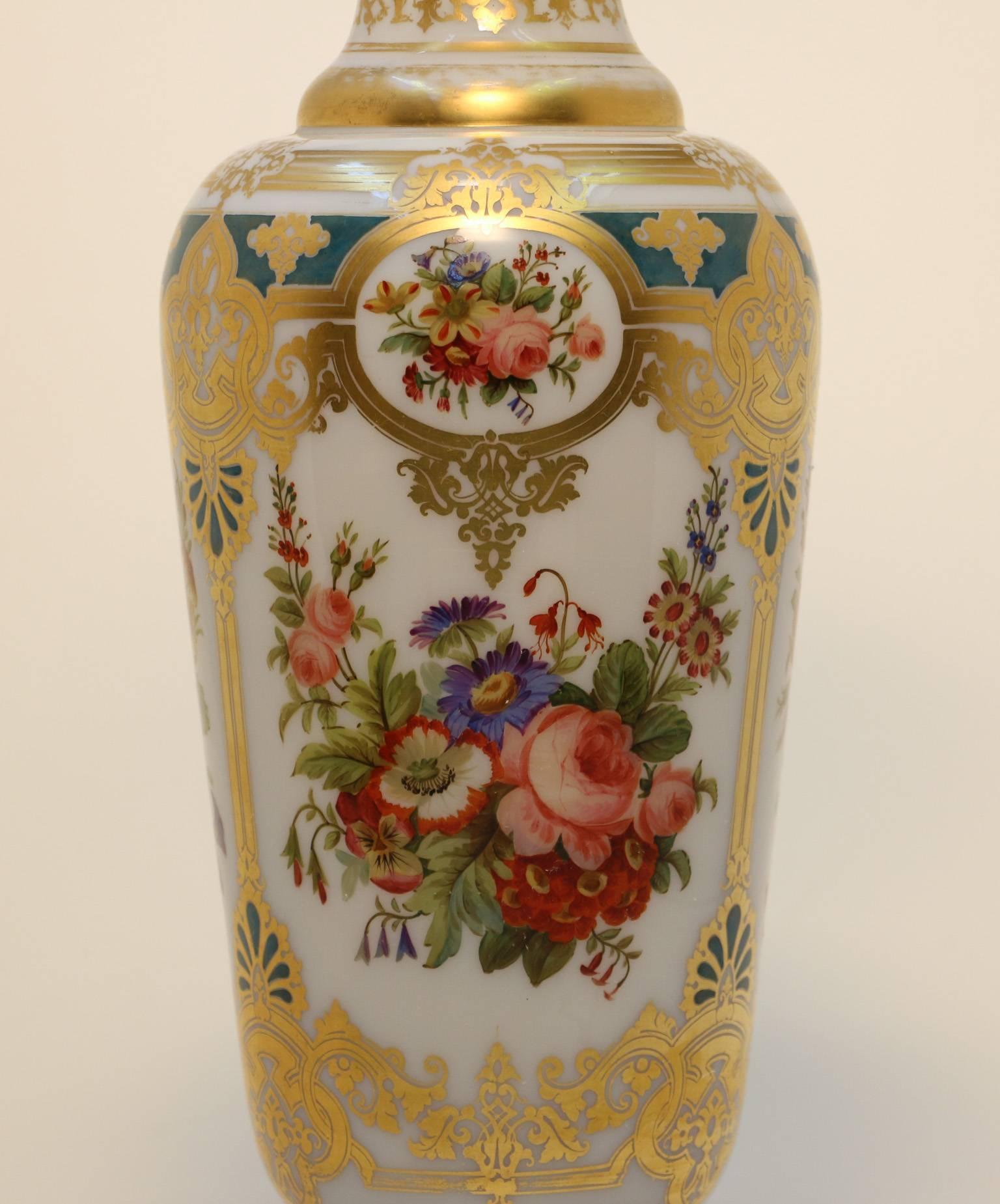Napoleon III Superb large French opaline  glass vase, gilt and painted with flowers