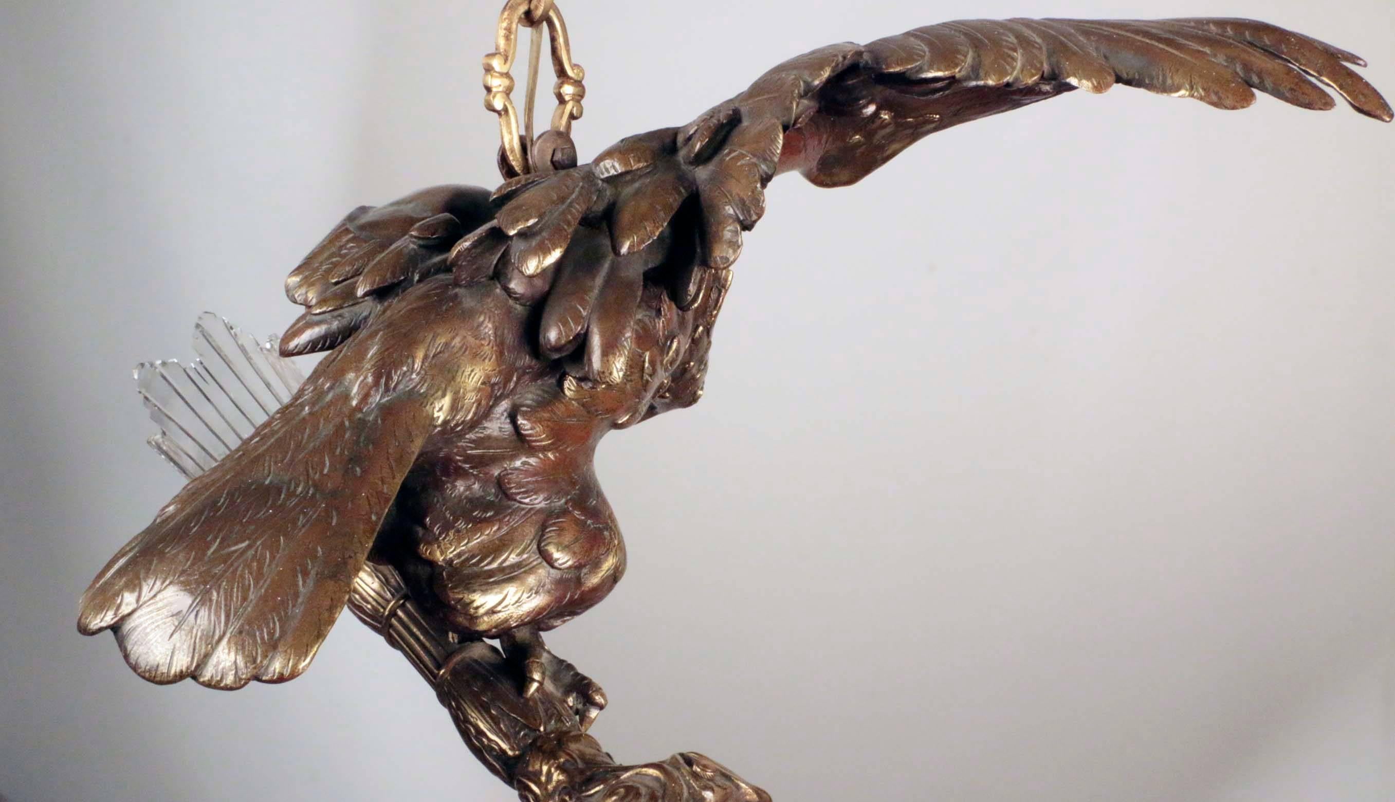 Figural Chandelier in the Form of Eagle In Excellent Condition In Montreal, QC
