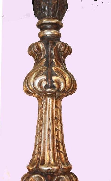 Louis XIV Style Six-Arm Wood Chandelier In Good Condition For Sale In Montreal, QC
