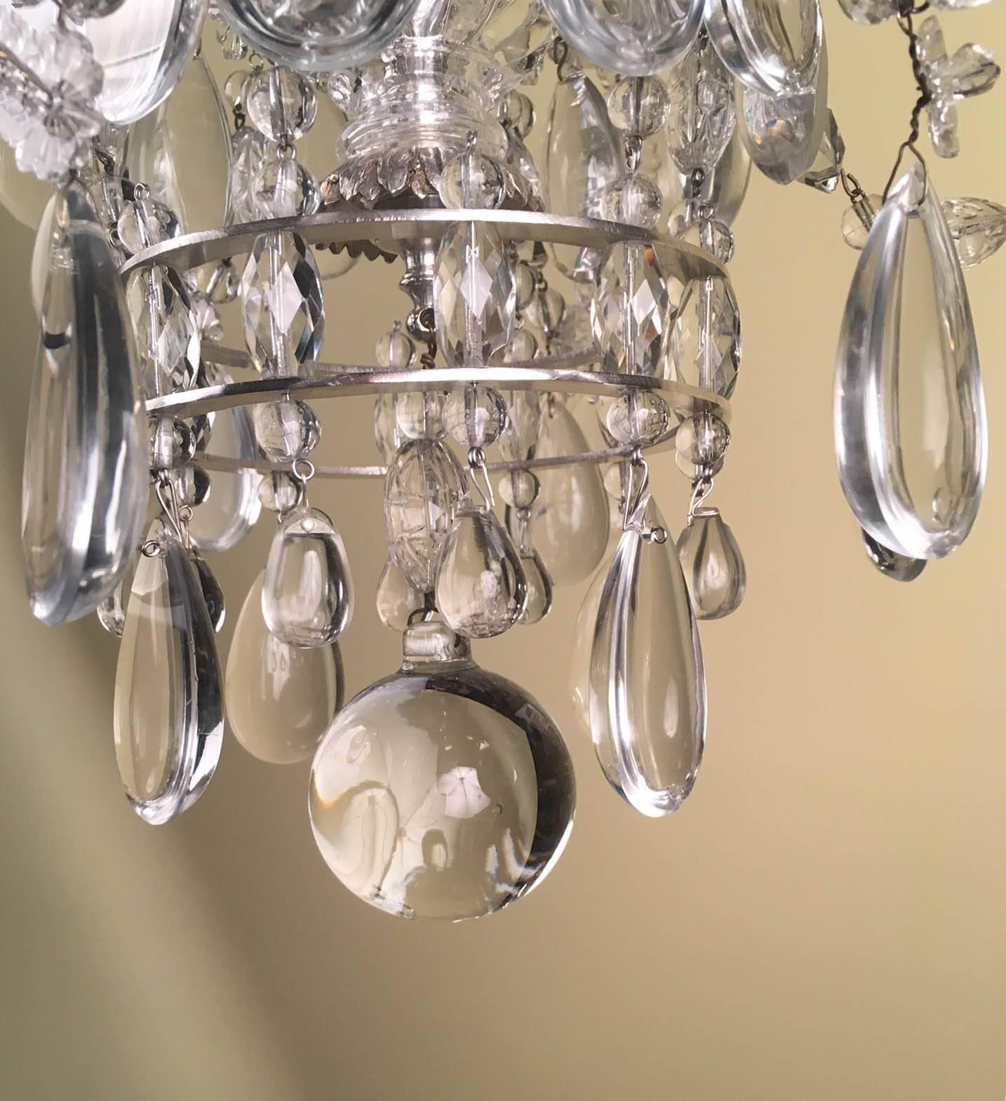 20th Century French Silvered Bronze and Cut Crystal Twelve-Light Chandelier For Sale