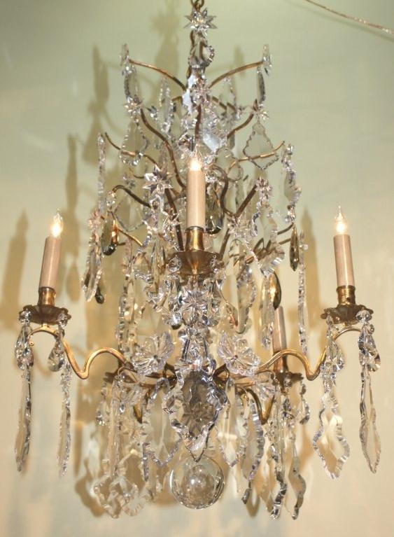 Louis XV Style Gilt Bronze and Crystal Chandelier In Excellent Condition In Montreal, QC
