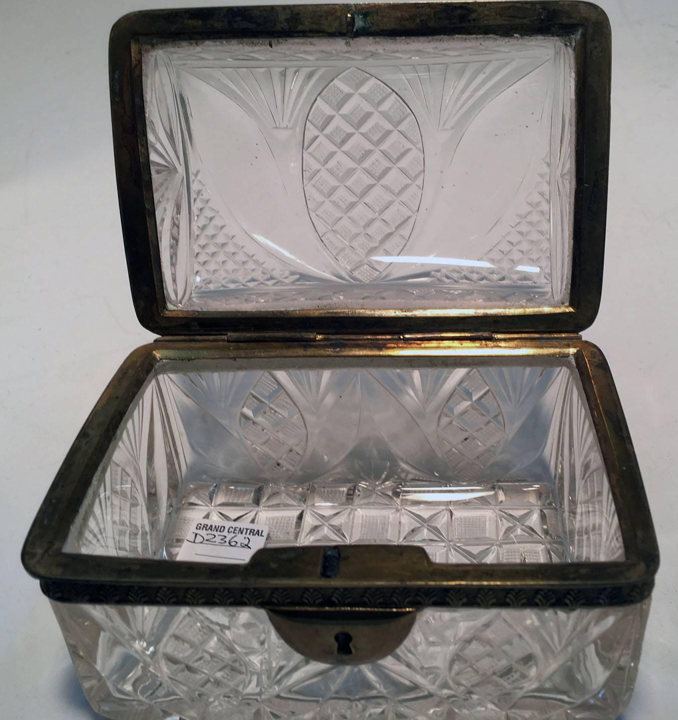 19th Century Cut Crystal and Gilt Bronze Dresser Box For Sale