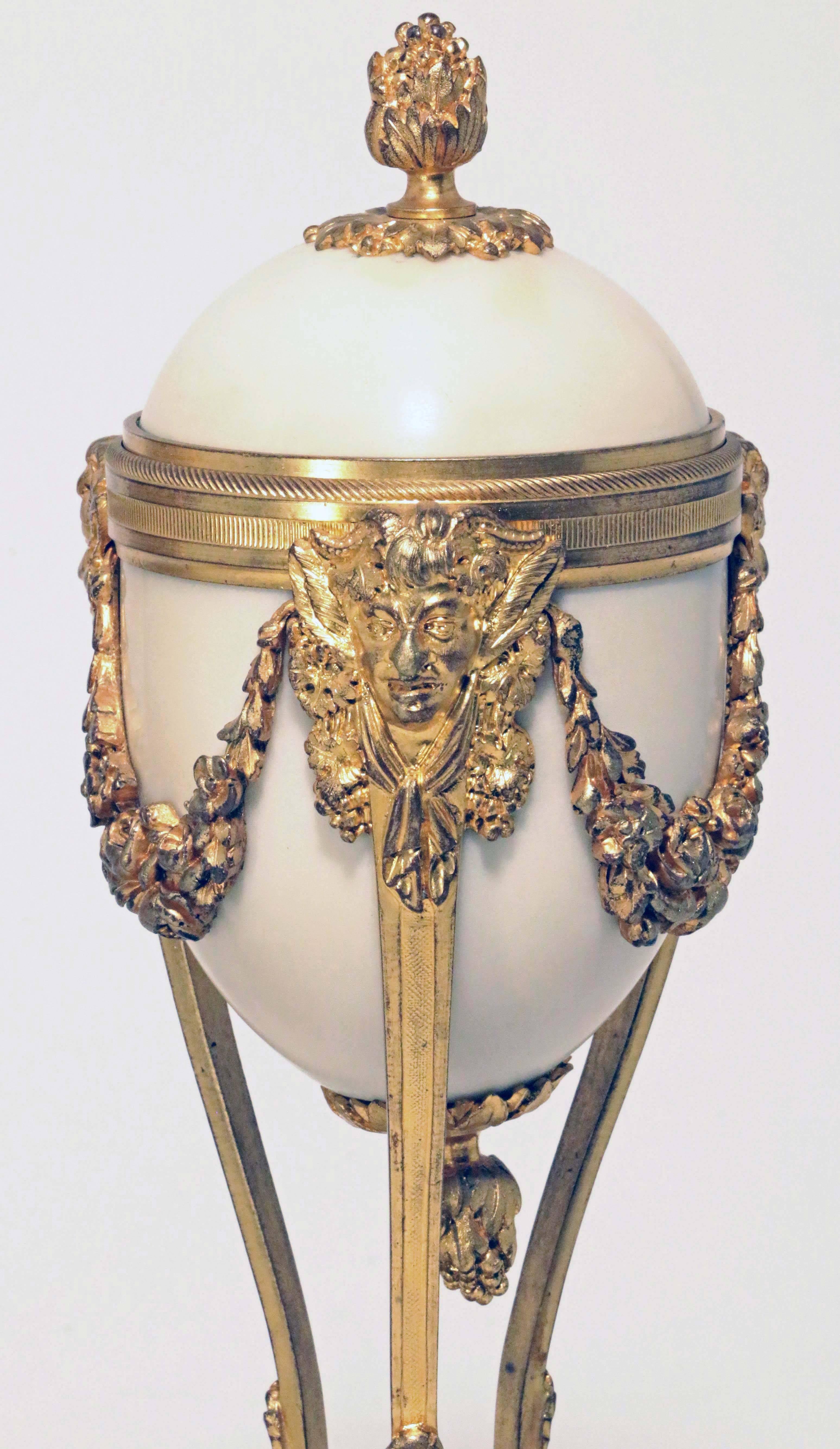 Pair of Antique French Louis XVI Style Gilt Bronze-Mounted Marble Cassolettes For Sale 2