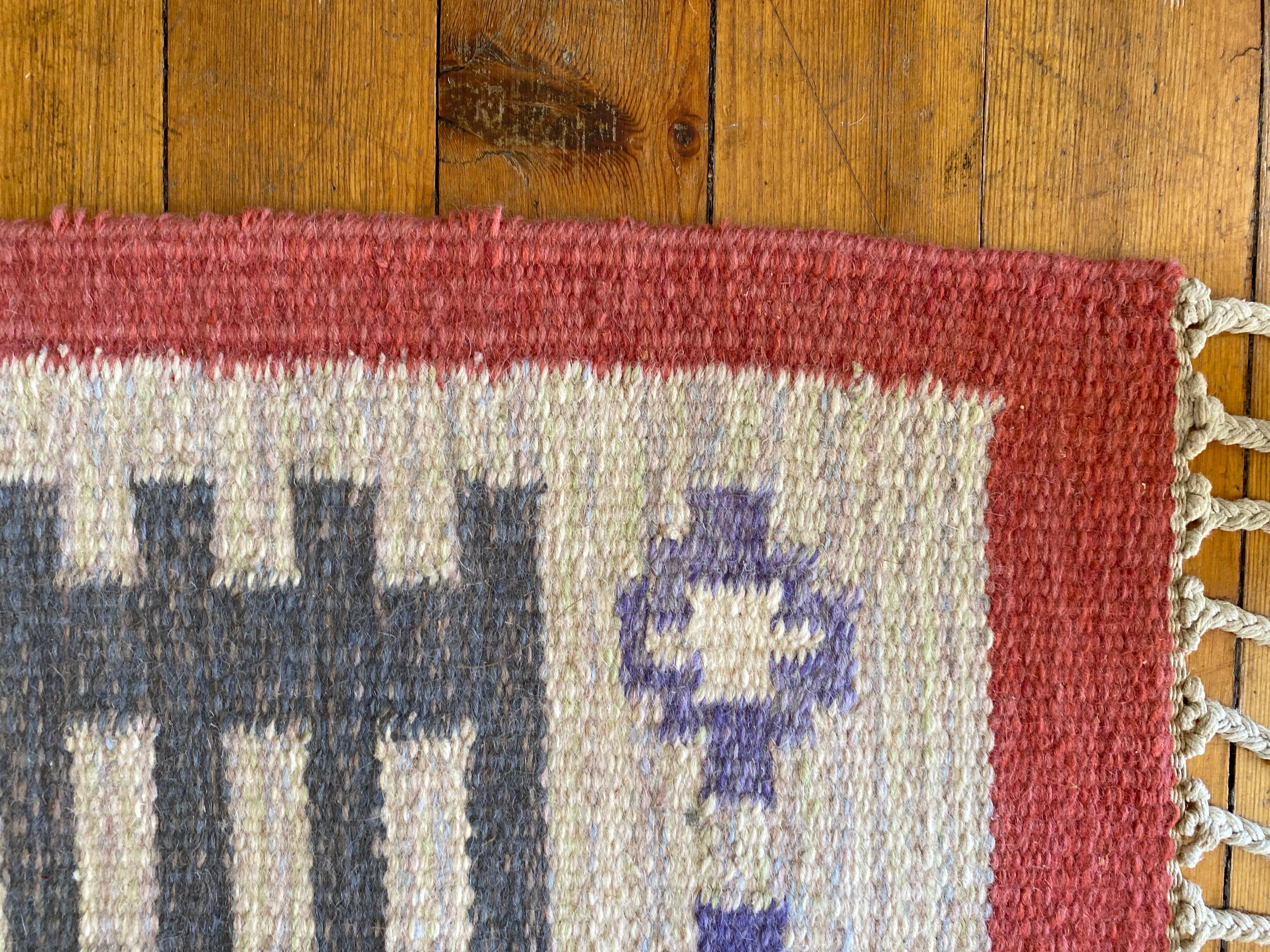 Tappeto Scandinavian Modern Pink Rölakan a tessitura piatta di Alice Wallebäck, Svezia, anni '60 in vendita 2