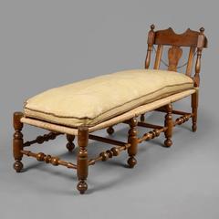 Queen Anne Daybed