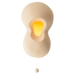 Zeitgenössische Keramik-Mini-Wandleuchte „Bubble Lampe“ aus organischem, modernem Ton von AOAO