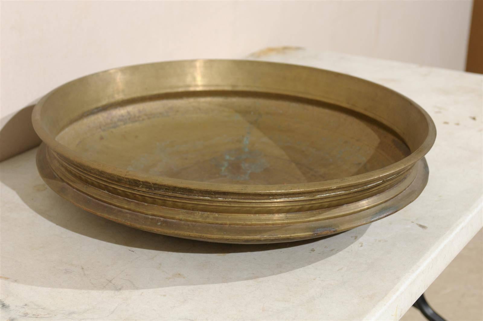 Large Size Brass Uruli Cooking Bowl from South India In Good Condition In Atlanta, GA