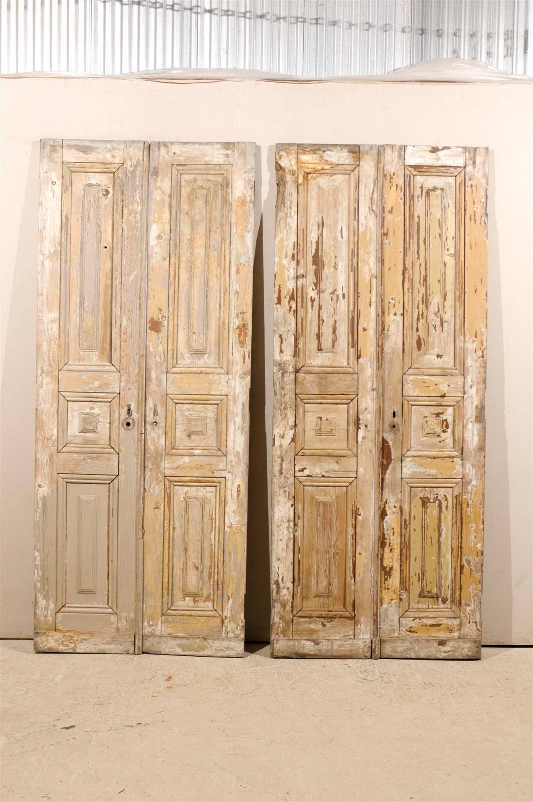 Zwei Paare französischer Holztüren aus dem 19 im Zustand „Gut“ in Atlanta, GA