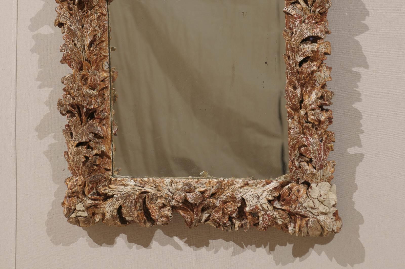 Exquisite Italian Richly Carved Mirror with Foliage Motifs, 17th-18th Century In Good Condition In Atlanta, GA