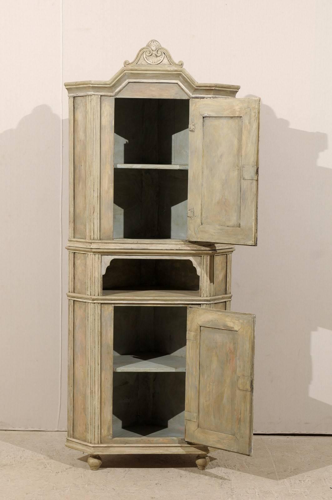Swedish Early 19th C. Painted 2-Door Corner Cabinet with Carved Pediment Bonnet 5