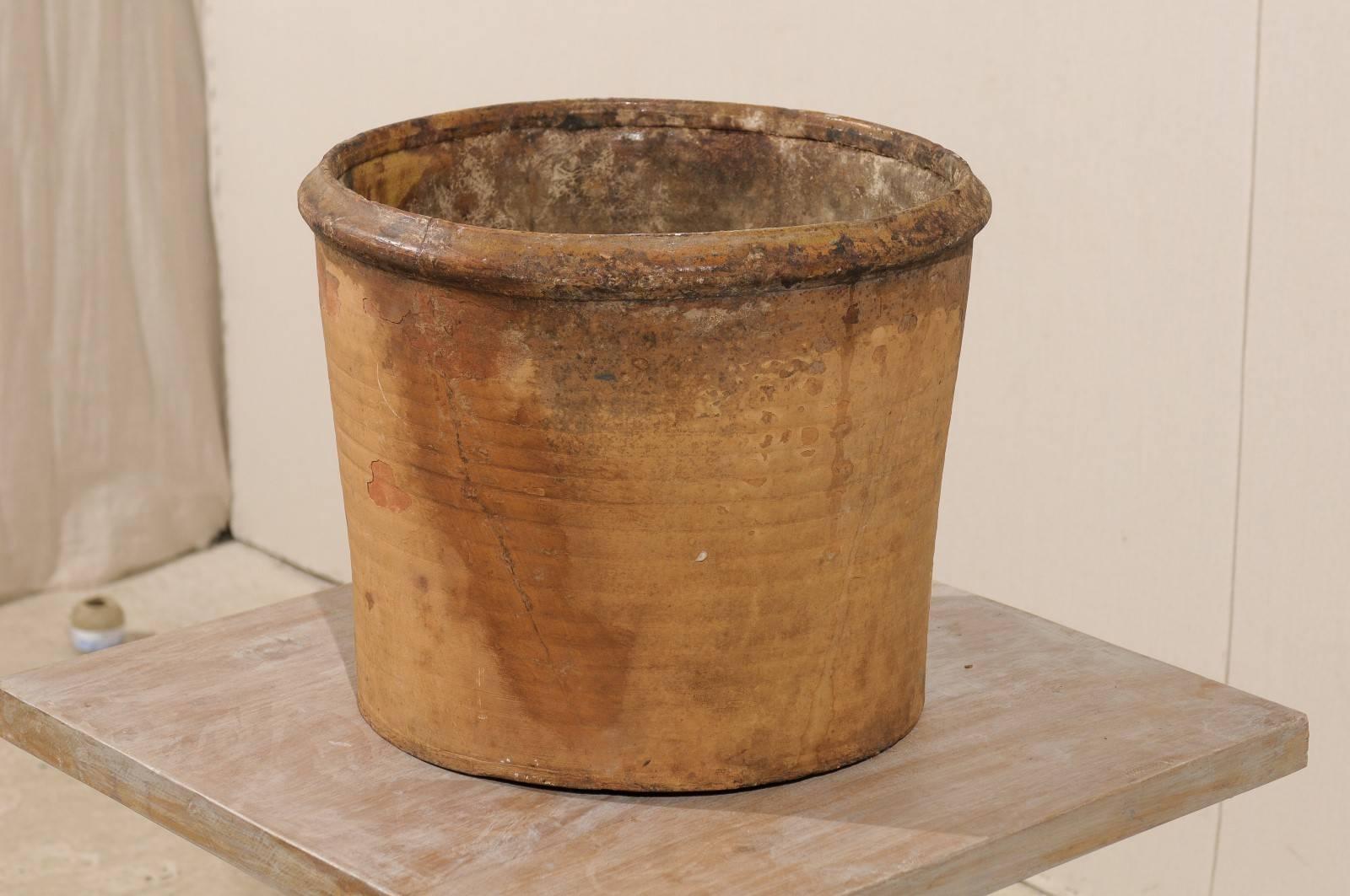 clay pot in spanish