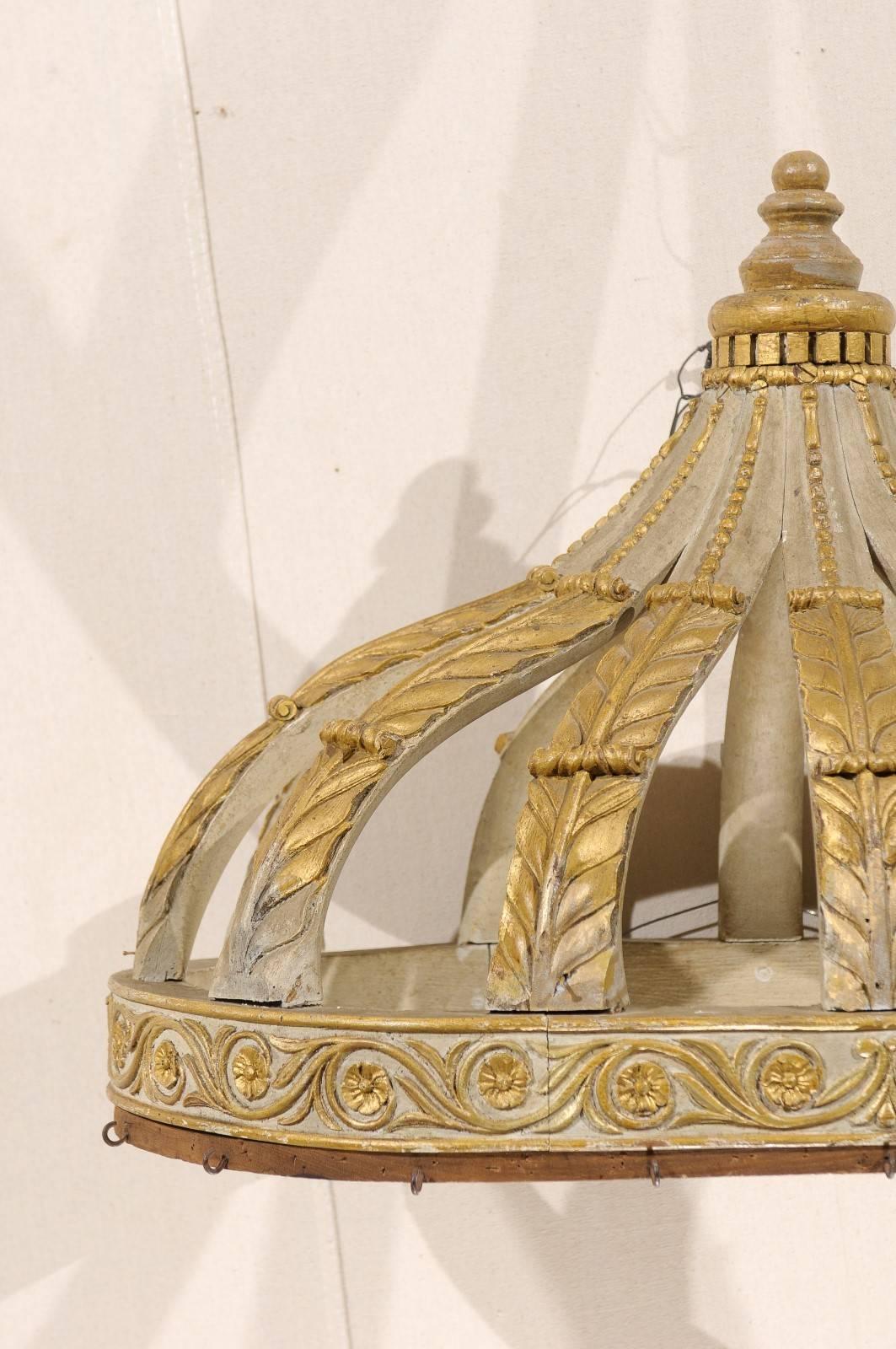 20th Century Italian Bed Corona or Bed Crown with Gilt Accents and Carved Rinceaux Frieze