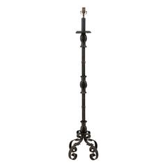Elegant French Forged Iron Floor Lamp in Black Color on Four Scrolled Feet