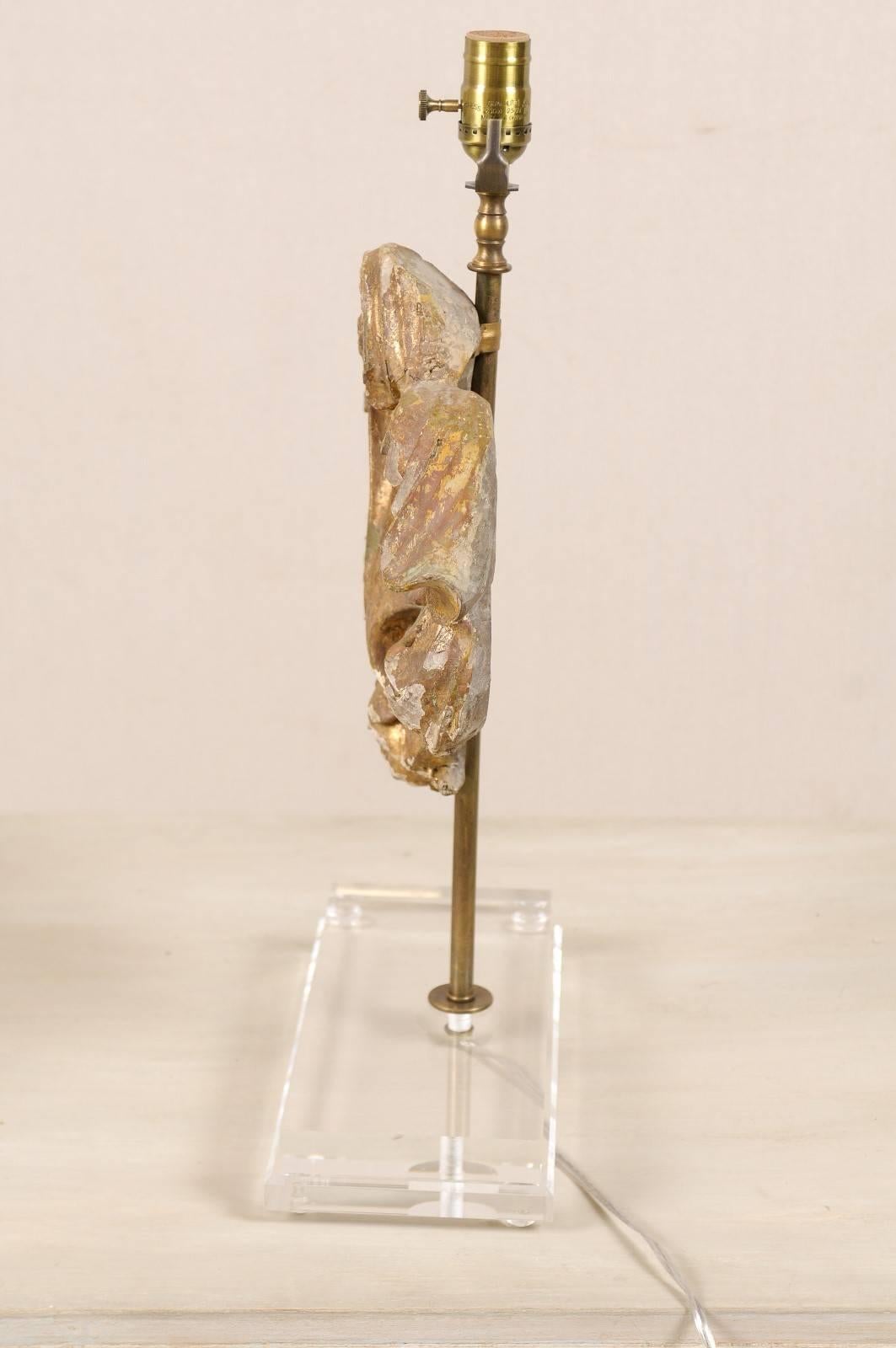 Italian Gilt Wood Fragment Table Lamp Featuring Acanthus Leaf Motifs 1