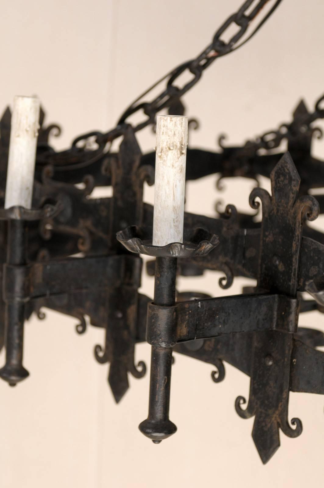 Italian Black Forged Iron Ten-Light Rectangular Chandelier, Fleur de Lys Motif For Sale 3