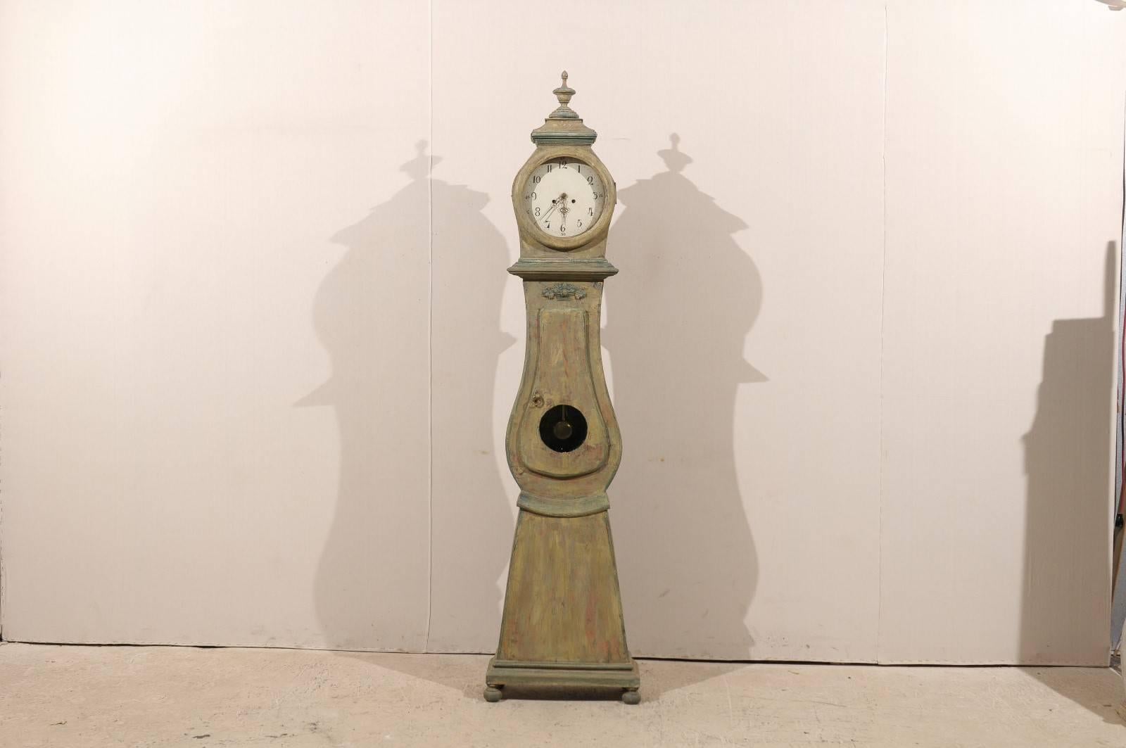 Swedish 19th Century Wood Long Case/Floor Clock in Taupe, Grey and Green Colors 3